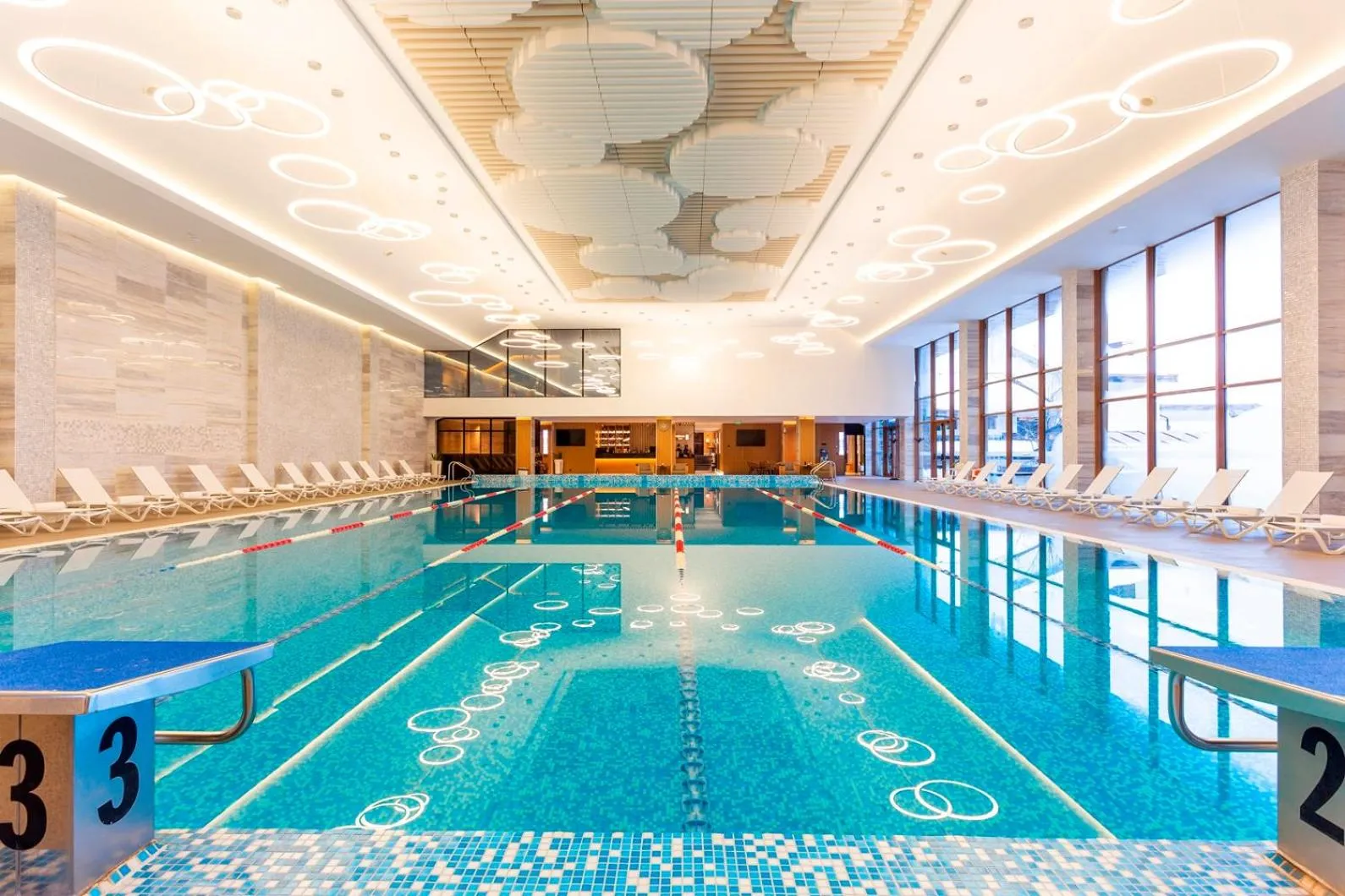 Swimming pool in Perelik Hotel