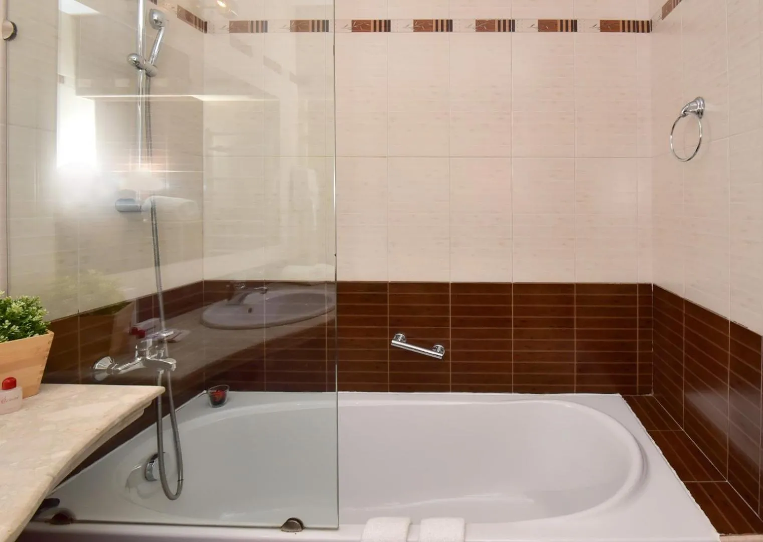 Rhodopi Home Hotel Chepelare- Half Board & Wellness