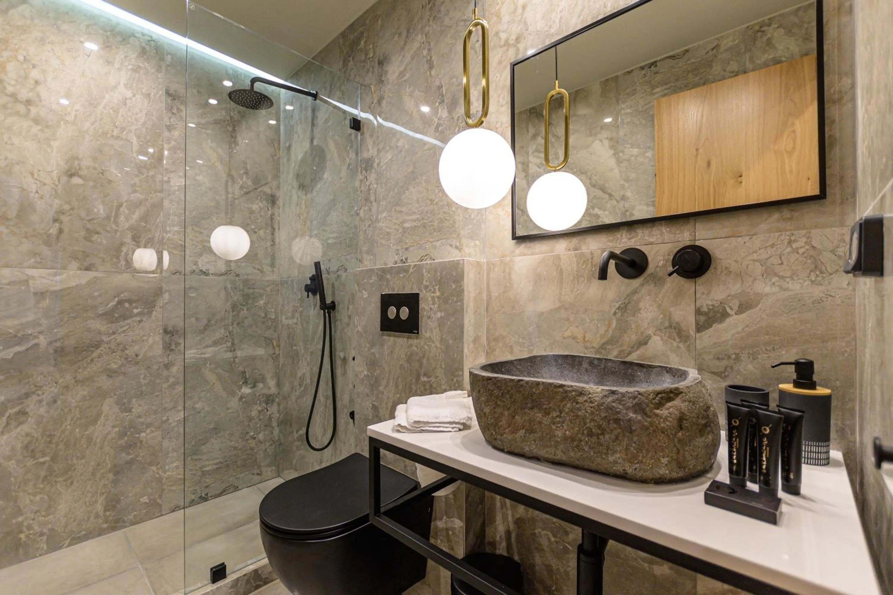 Bathroom in Diadema Villa