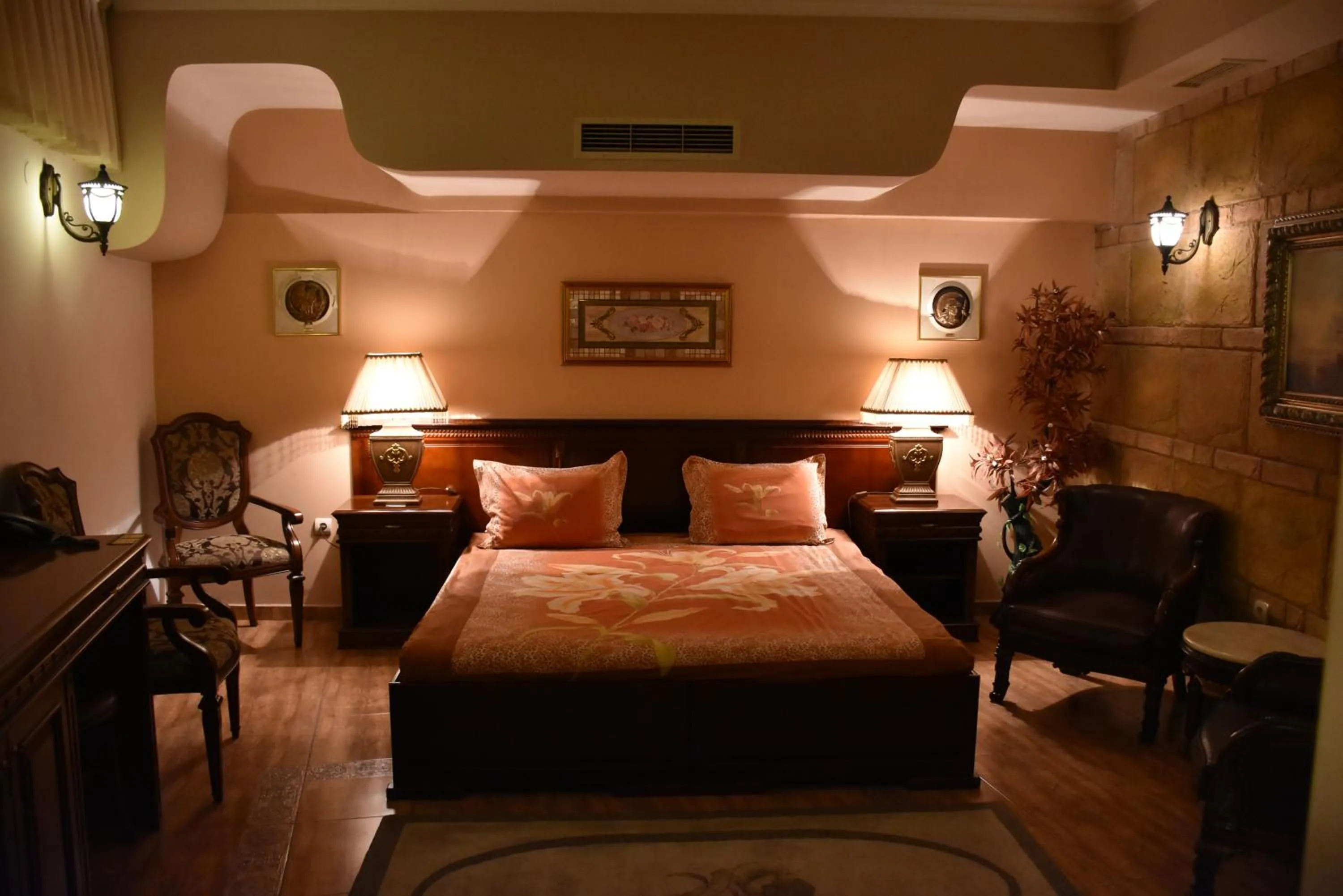 Photo of the whole room, Bed in Boutique Hotel Boris Palace & Restaurant