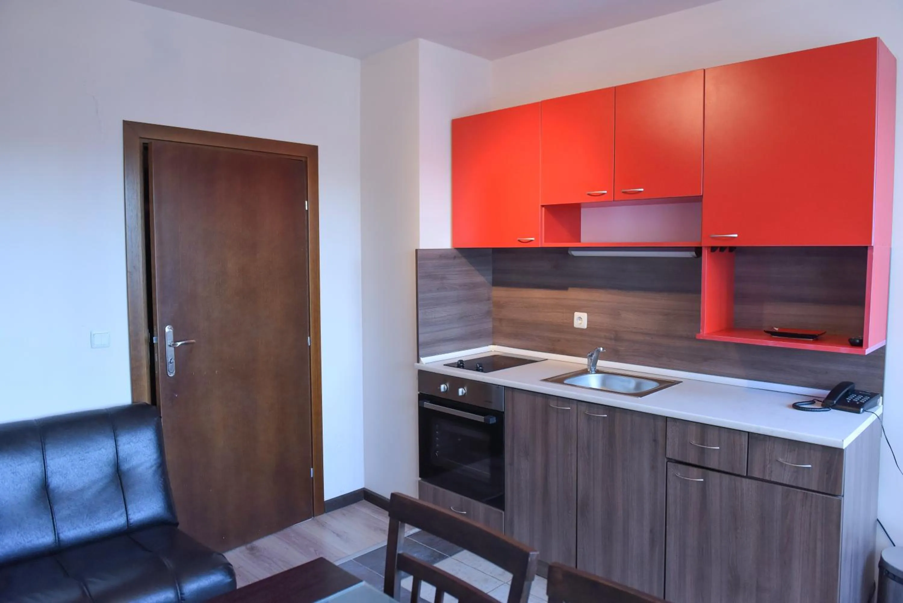 Royal Bansko - Family Apart Hotel With All Inclusive Light or HB&Drinks and Hot Pool & Jacuzzis