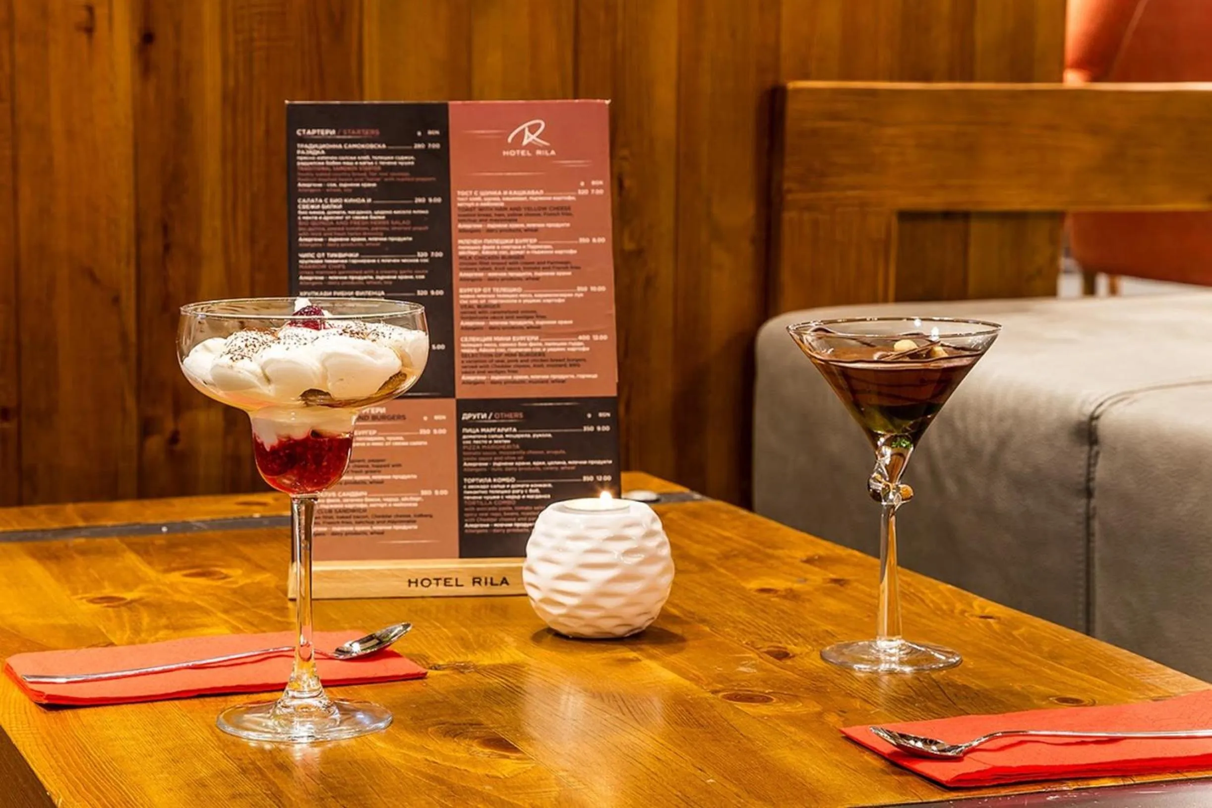 Lobby or reception in Rila Hotel Borovets