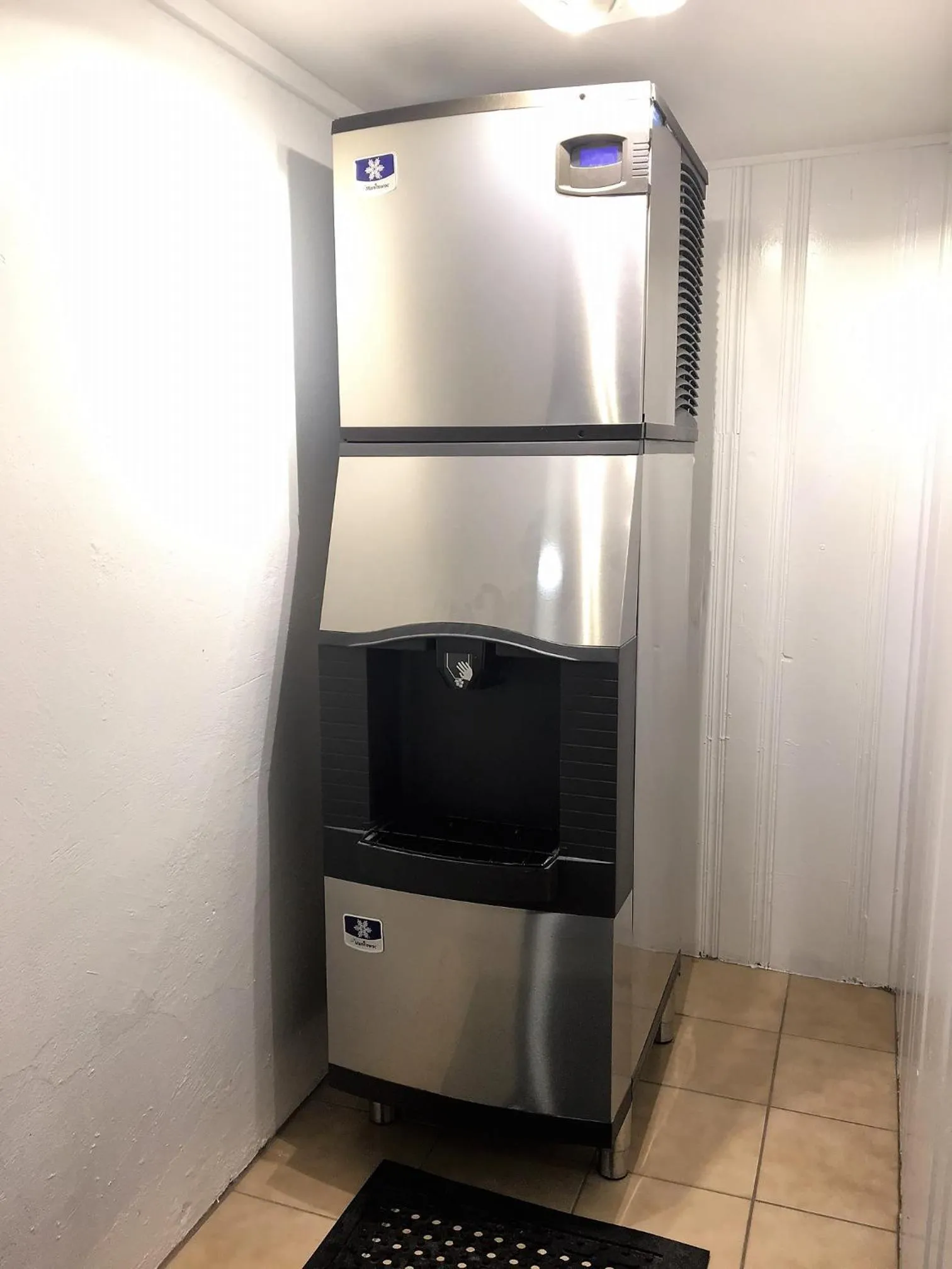 Area and facilities in St. Pete Beach Suites