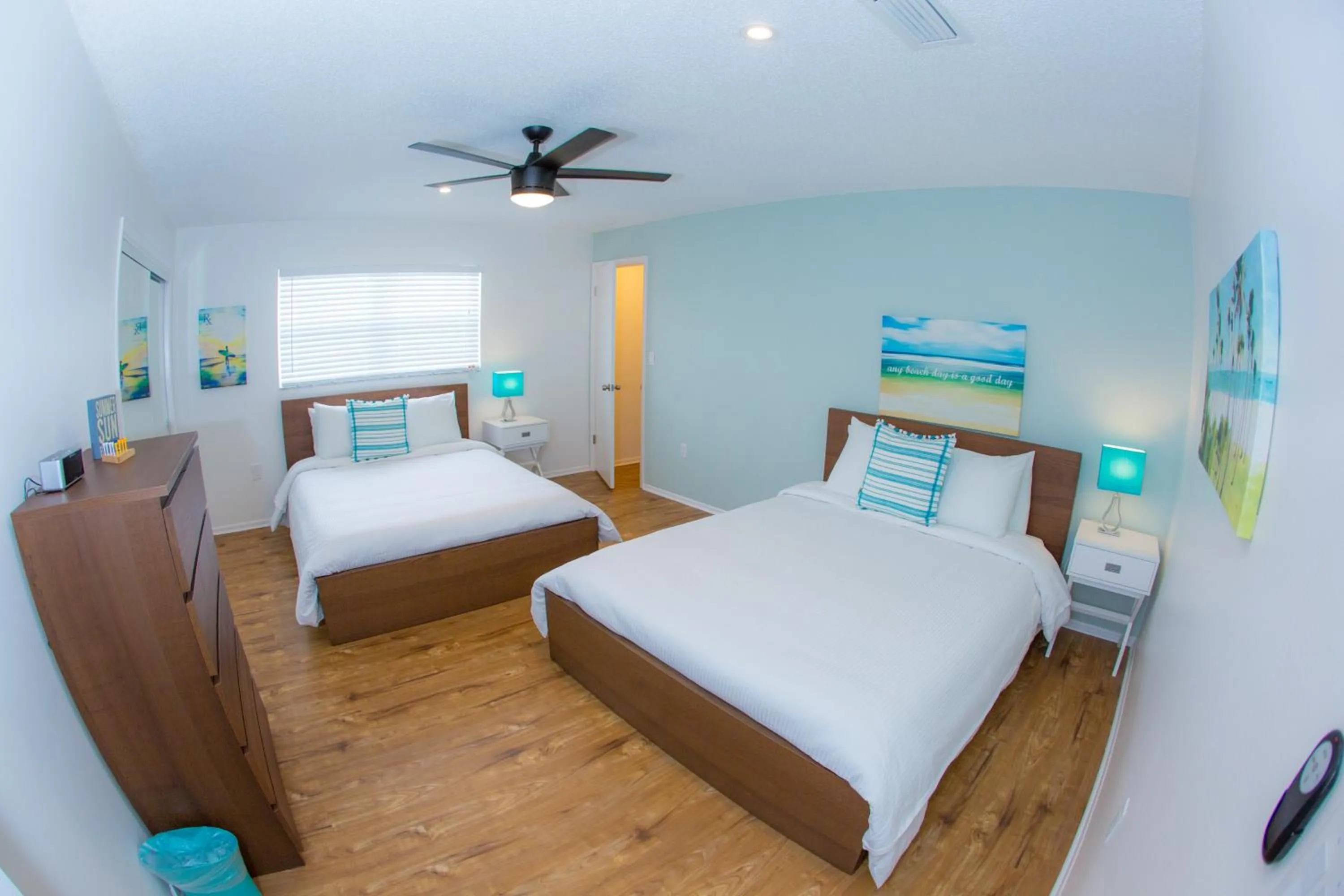 Bedroom, Bed in St. Pete Beach Suites