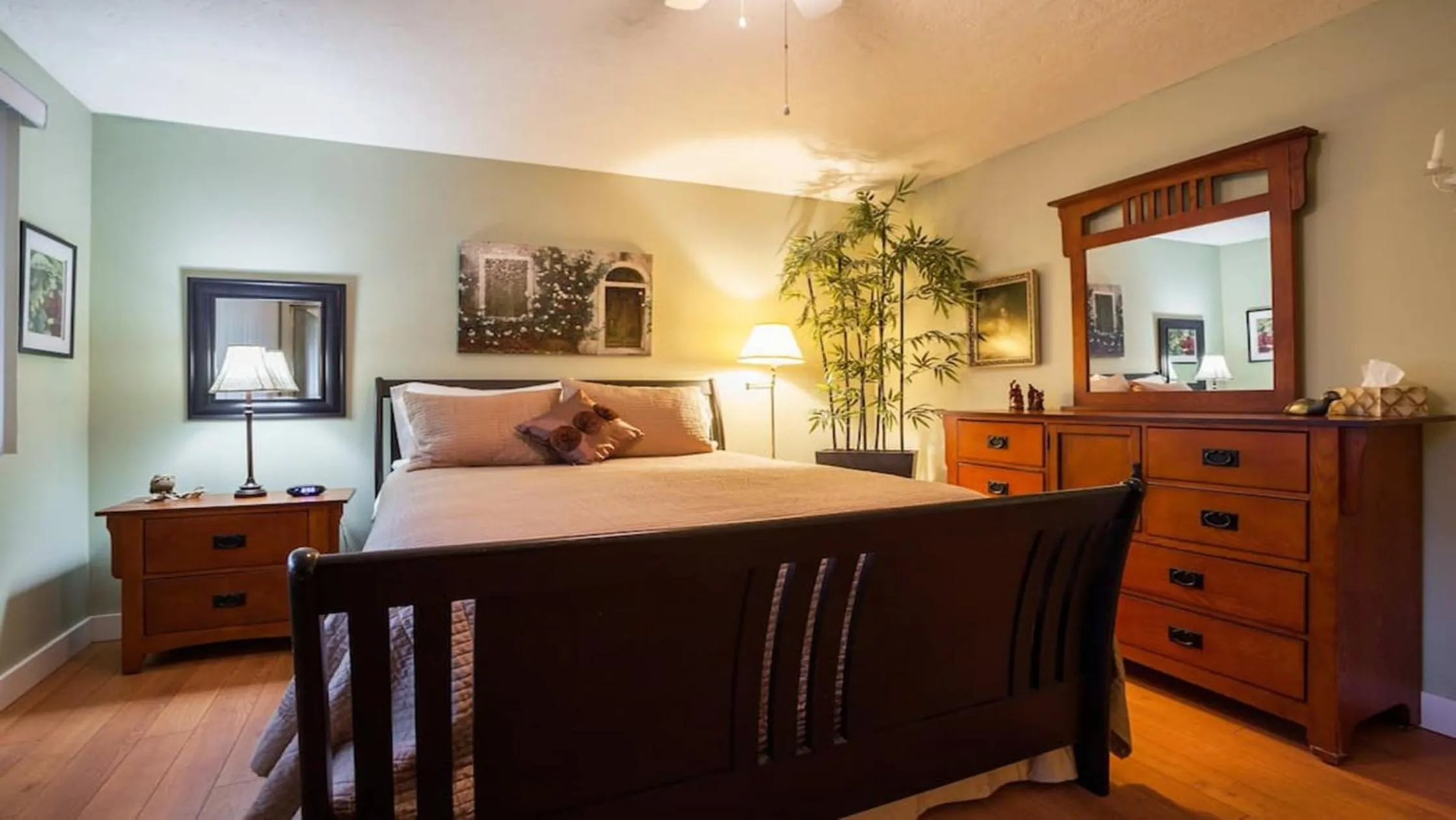 Bedroom, Bed in Coles Bay Vacation Retreat