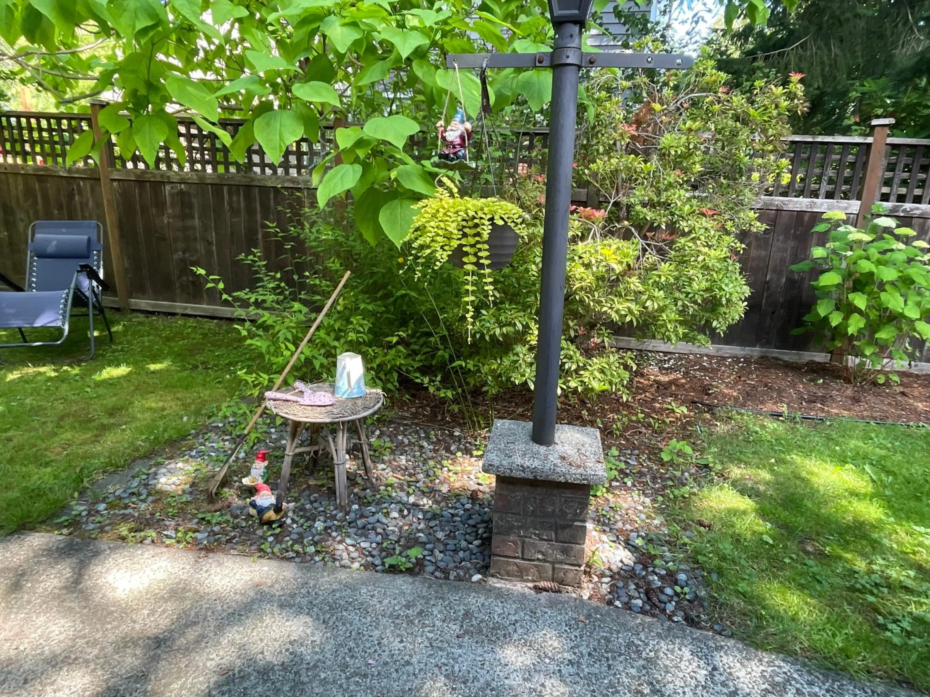 Garden in Coles Bay Vacation Retreat