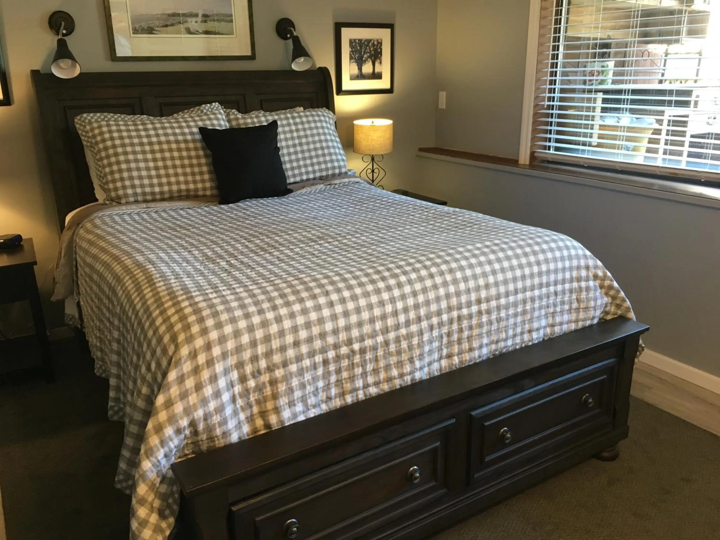 Bedroom, Bed in Coles Bay Vacation Retreat