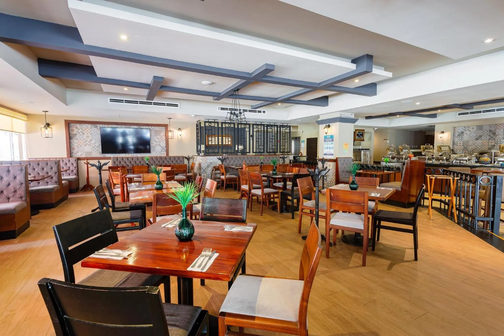 Restaurant/places to eat in Gamma Mazatlan The Inn At Centro Historico