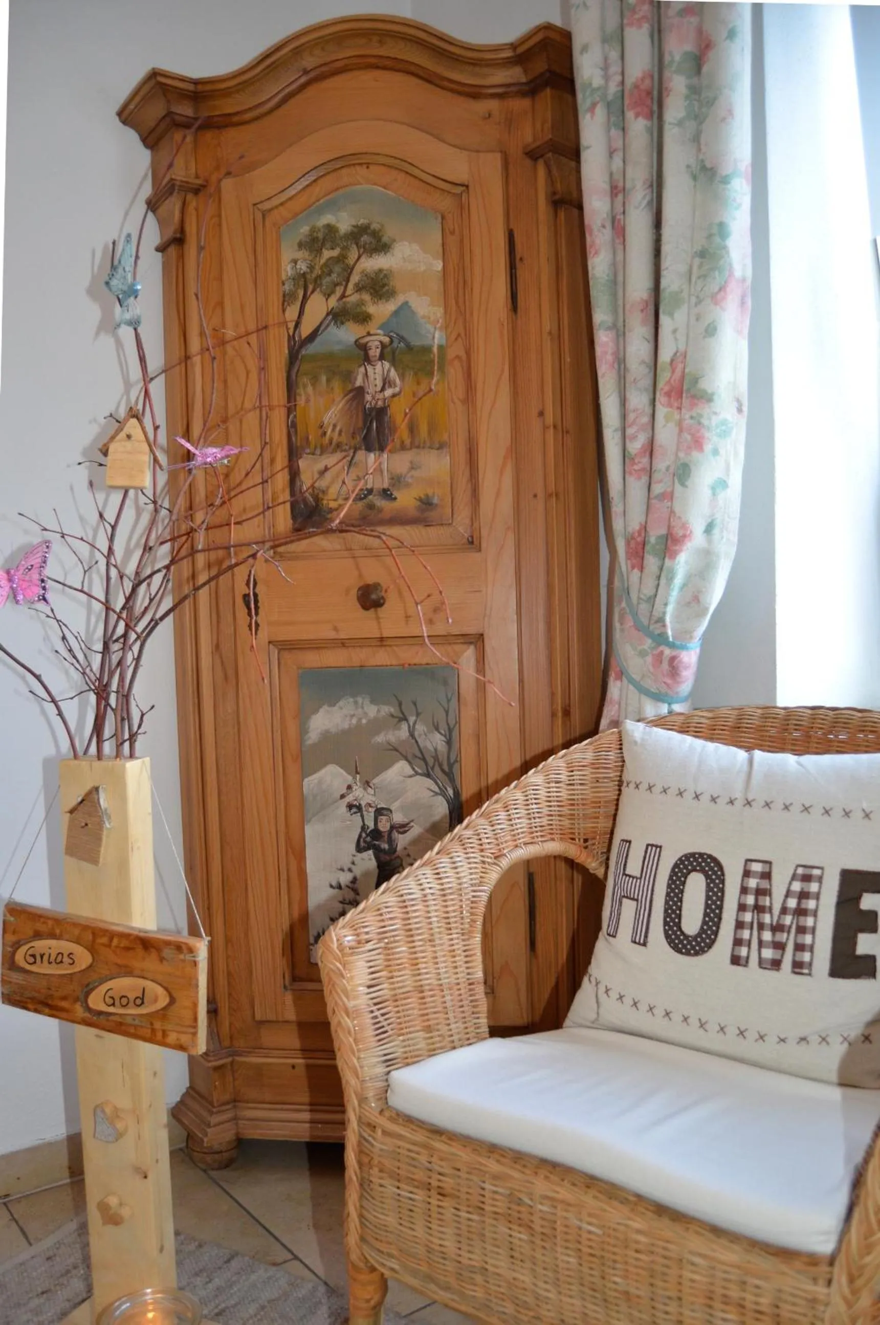 Decorative detail in Hotel Huber