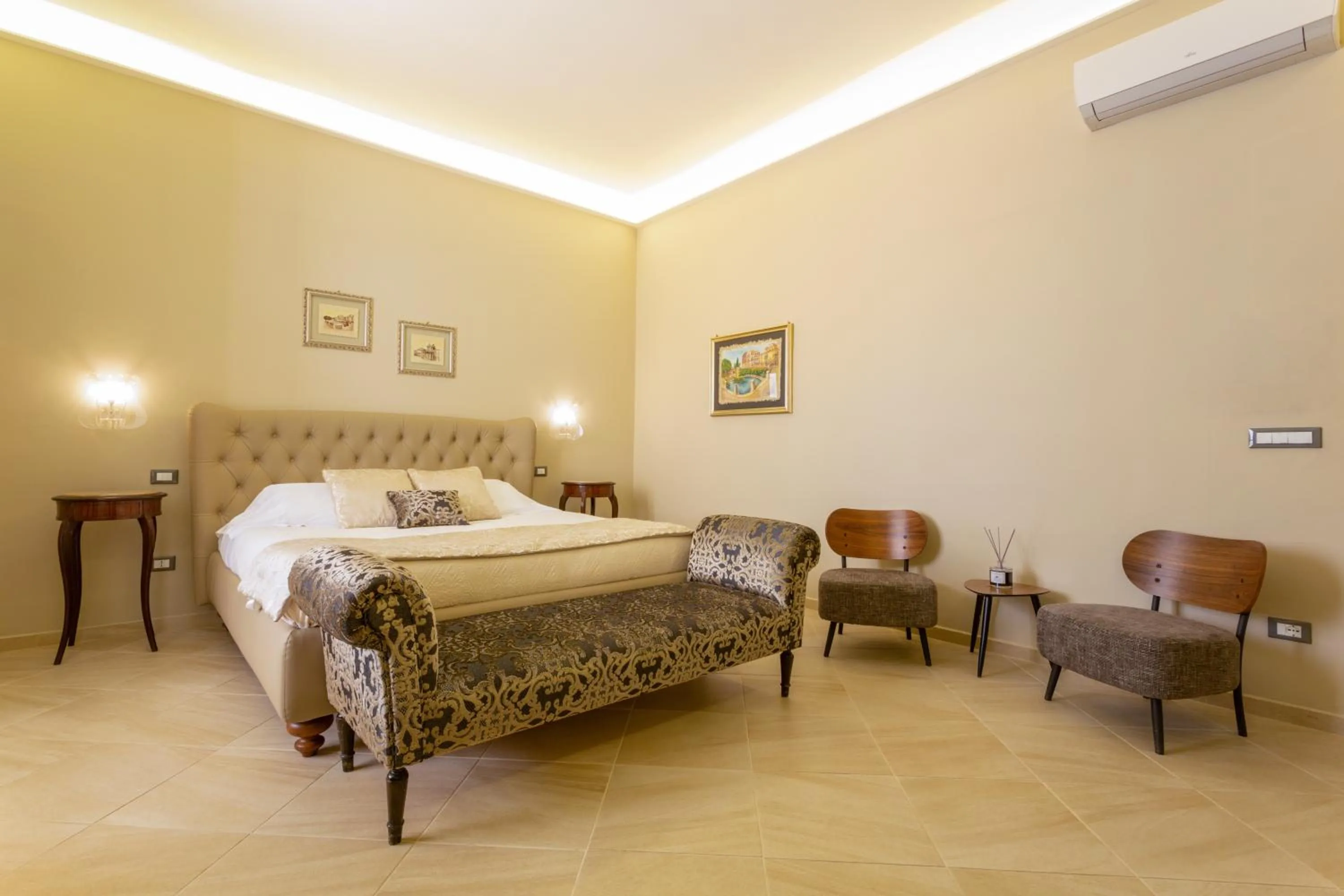 Photo of the whole room, Bed in Maecò Ortigia B&B - Hospitality & Charming Rooms