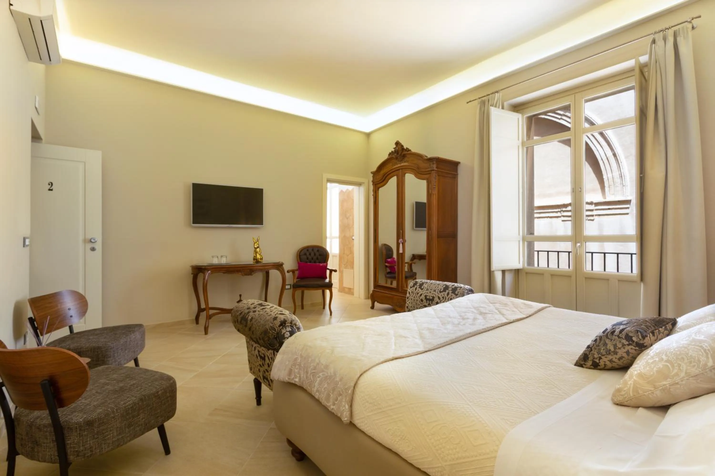 TV and multimedia, Bed in Maecò Ortigia B&B - Hospitality & Charming Rooms