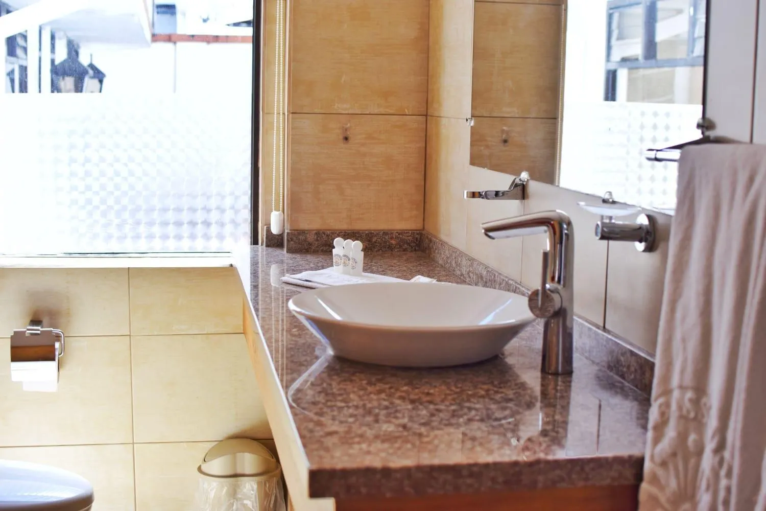 Bathroom in Hotel Ambassador