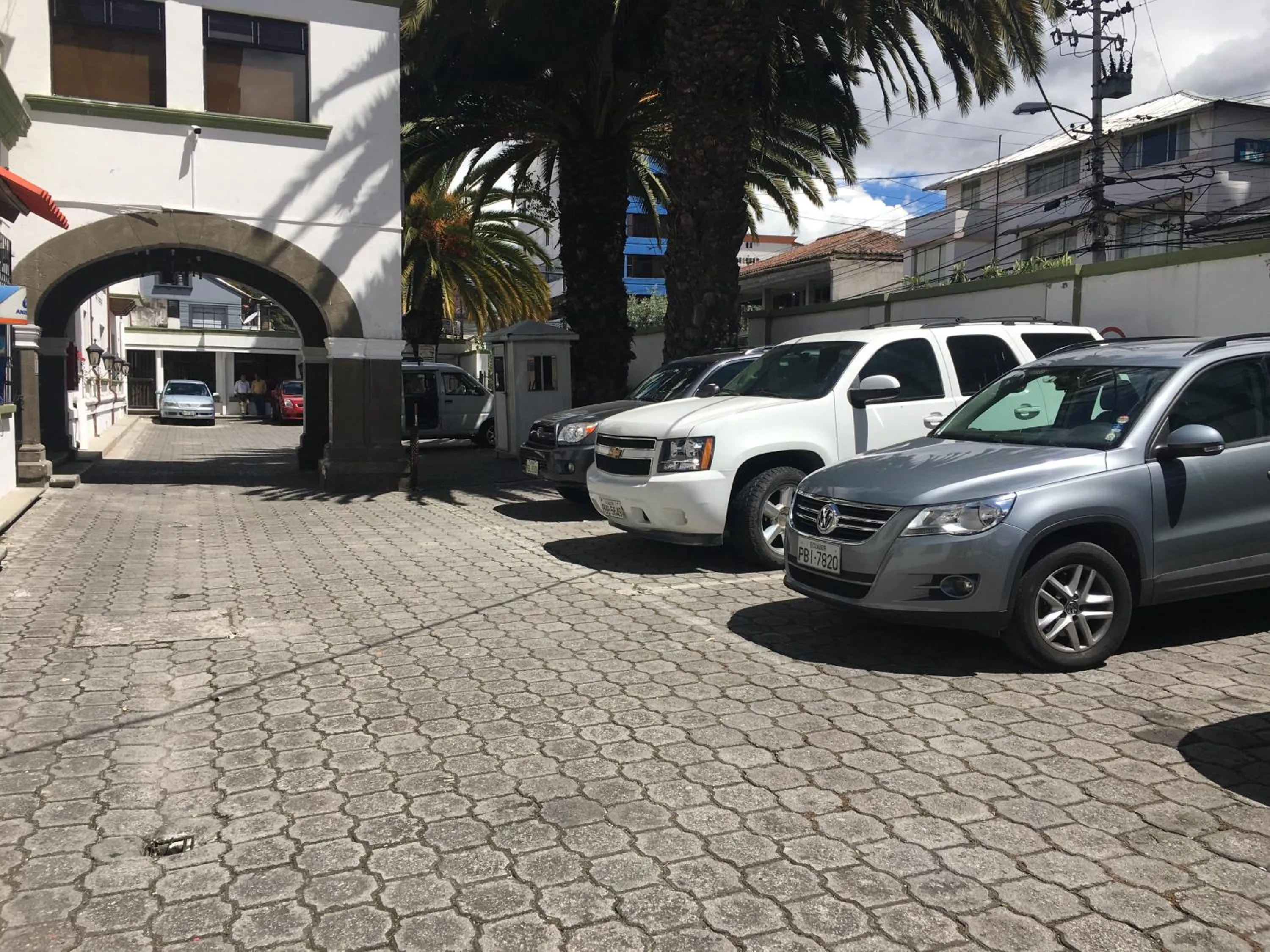 Parking in Hotel Ambassador