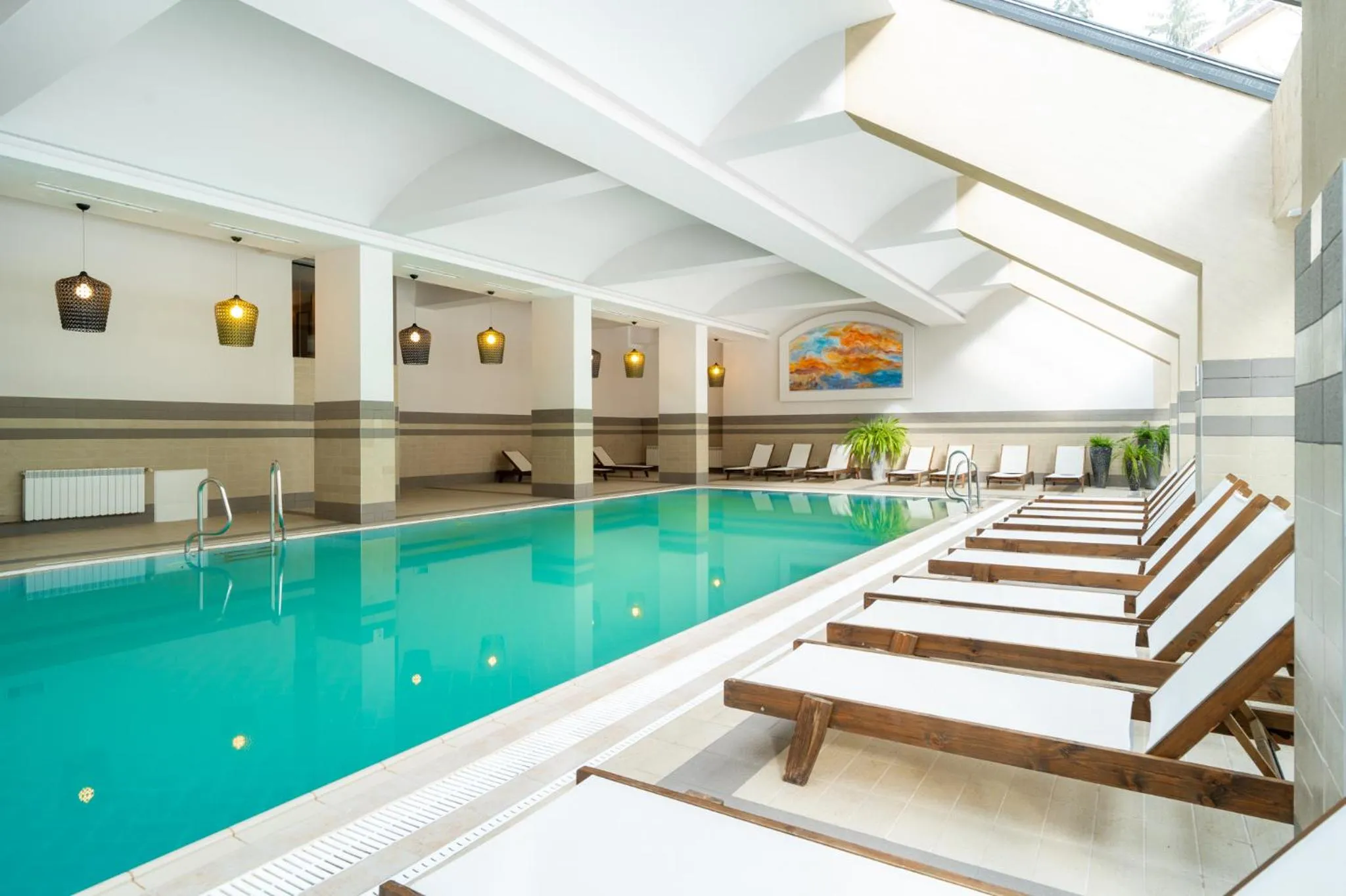 Swimming pool in Festa Winter Palace Hotel