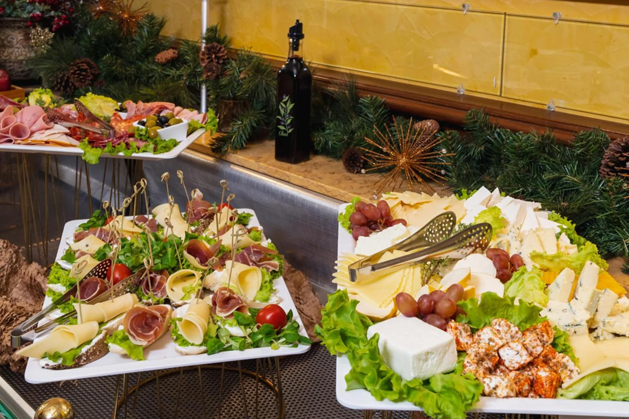 Food in Festa Winter Palace Hotel