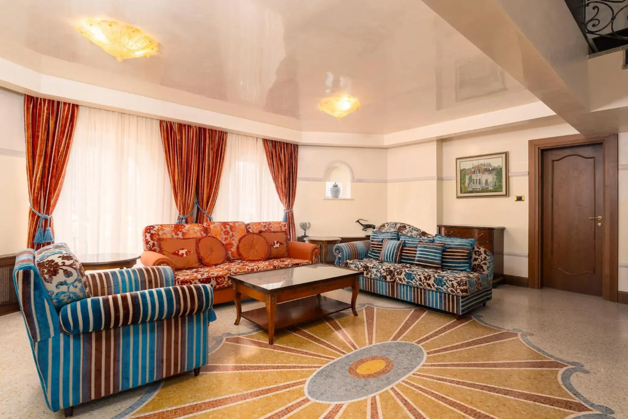 VIP Penthouse Apartment in Festa Winter Palace Hotel VIP Penthouse Apartment in Festa Winter Palace Hotel