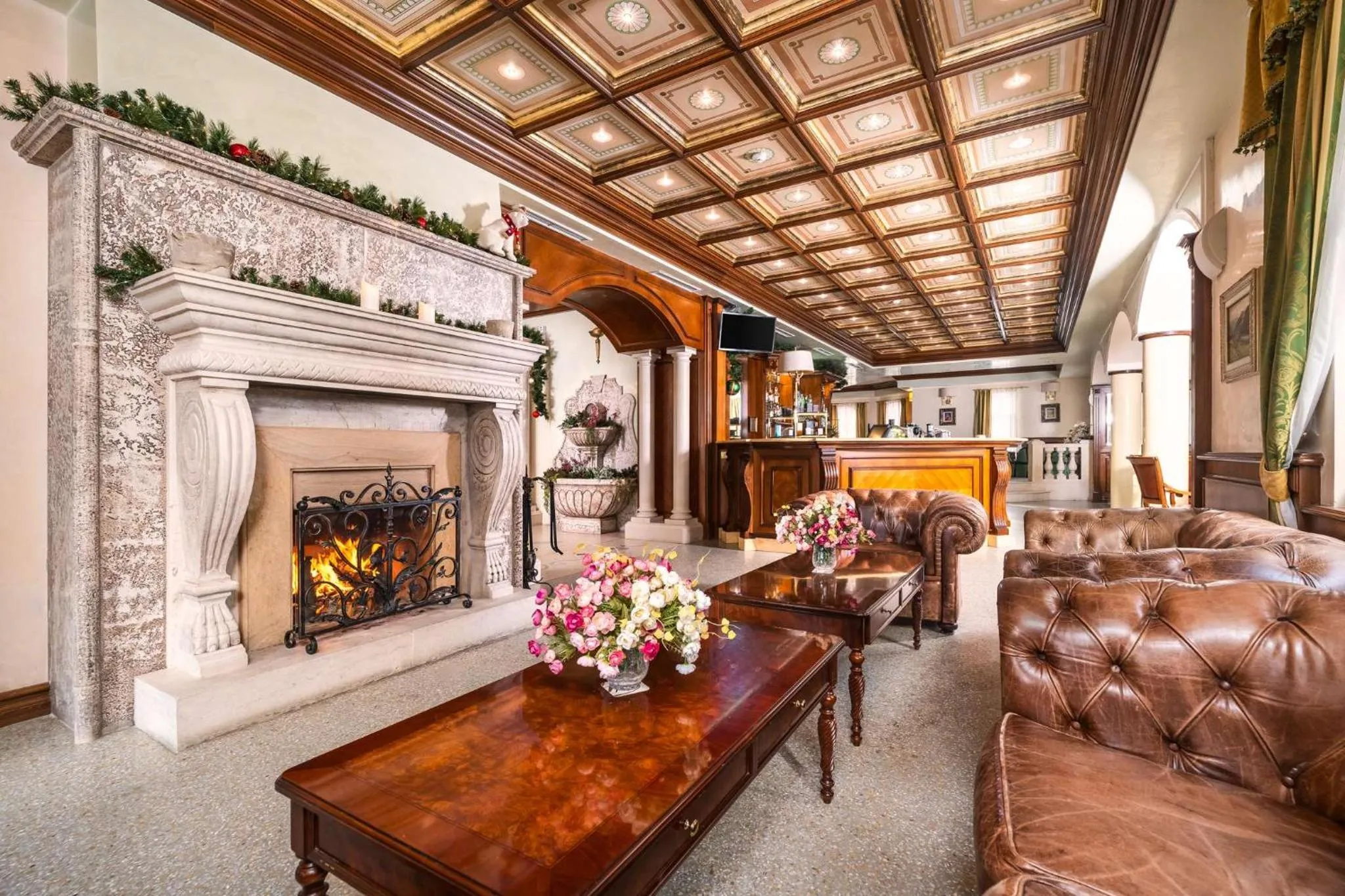 fireplace in Festa Winter Palace Hotel