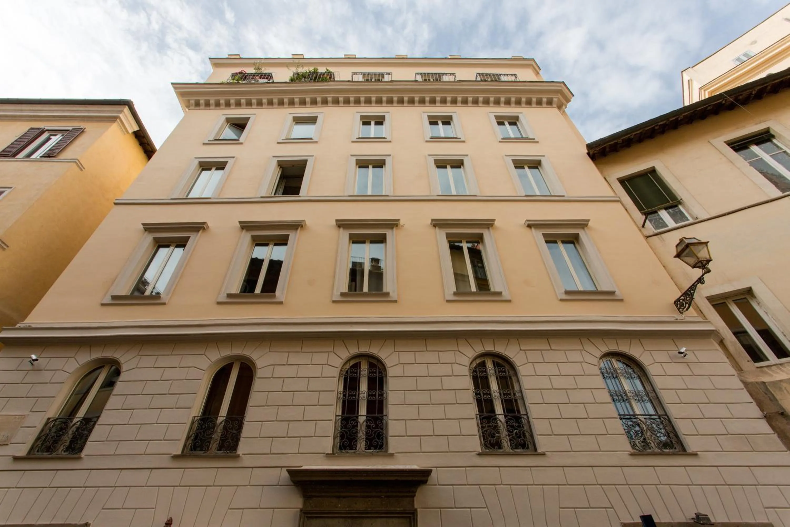 Facade/entrance in Rome as you feel - Grotta Pinta apartments