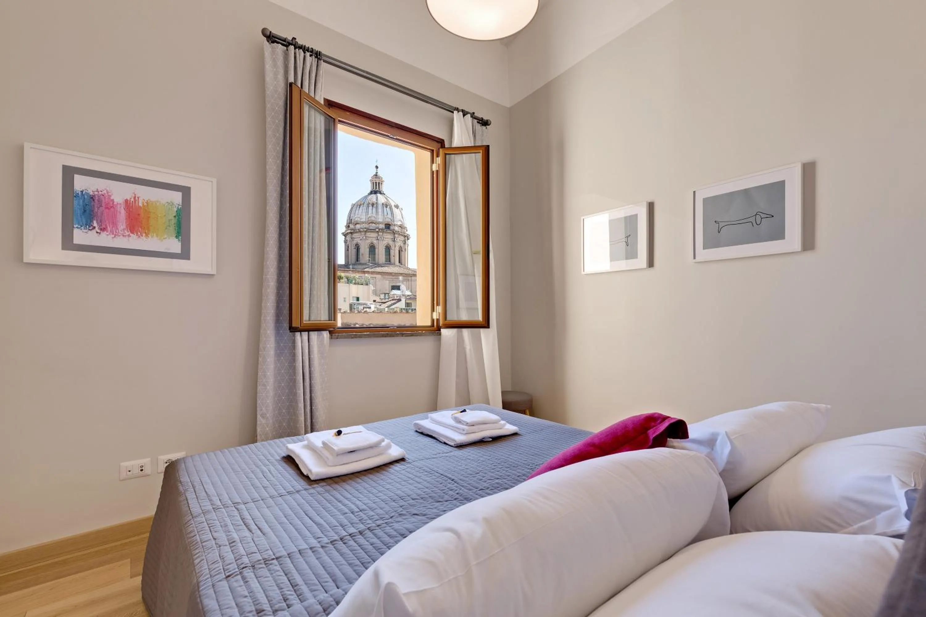 Photo of the whole room, Bed in Rome as you feel - Grotta Pinta apartments