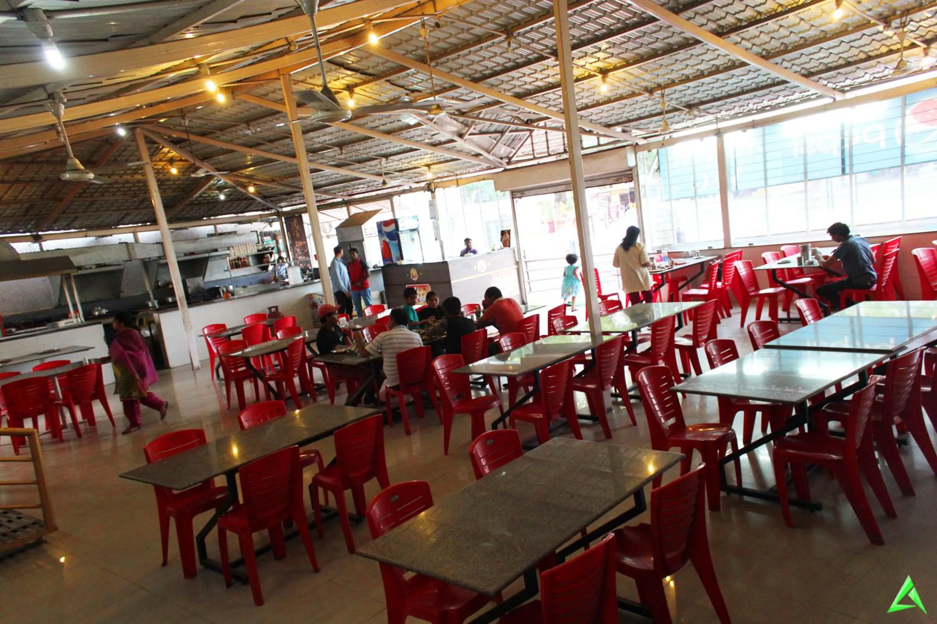 Restaurant/places to eat in Sai Atithi Resort