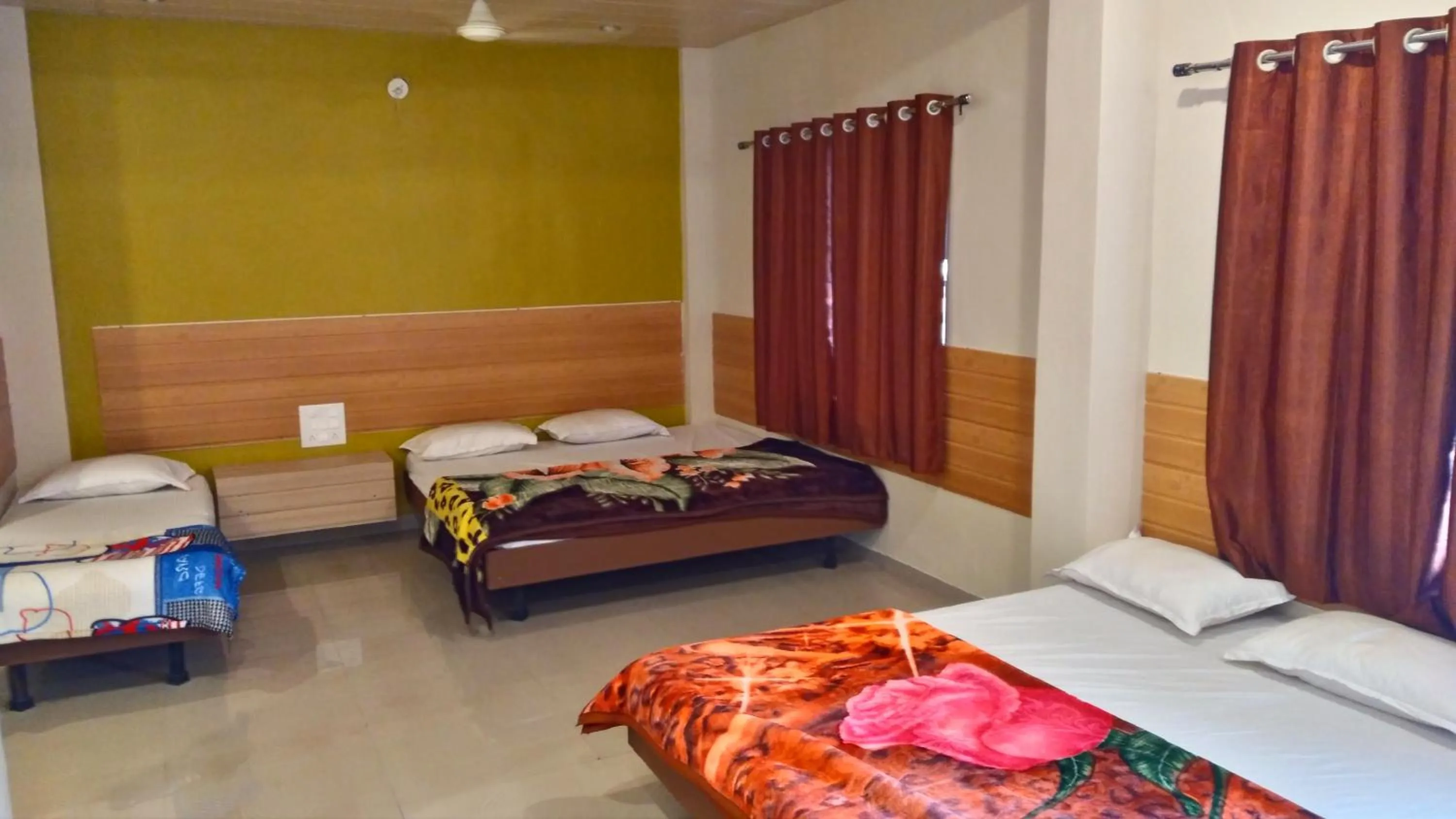 Bedroom, Bed in Sai Atithi Resort
