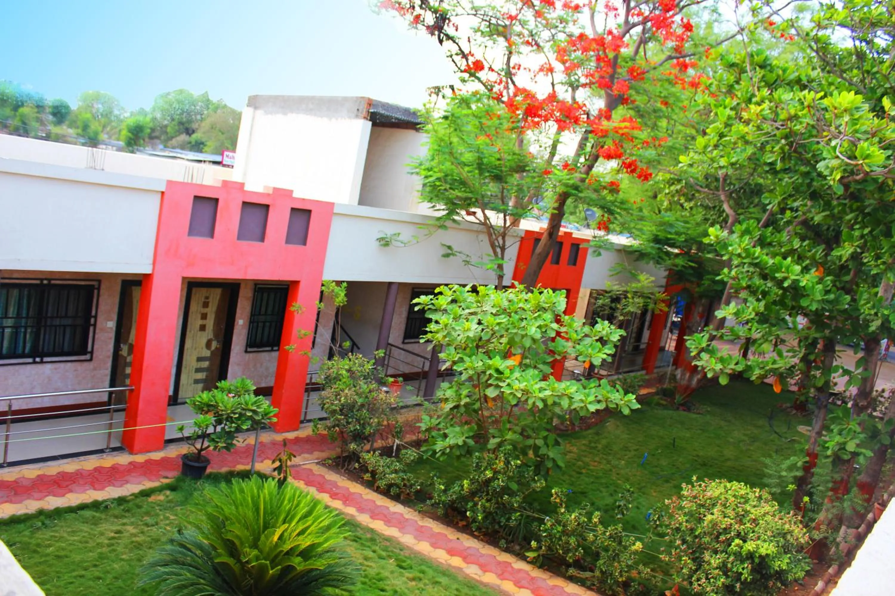 Garden in Sai Atithi Resort