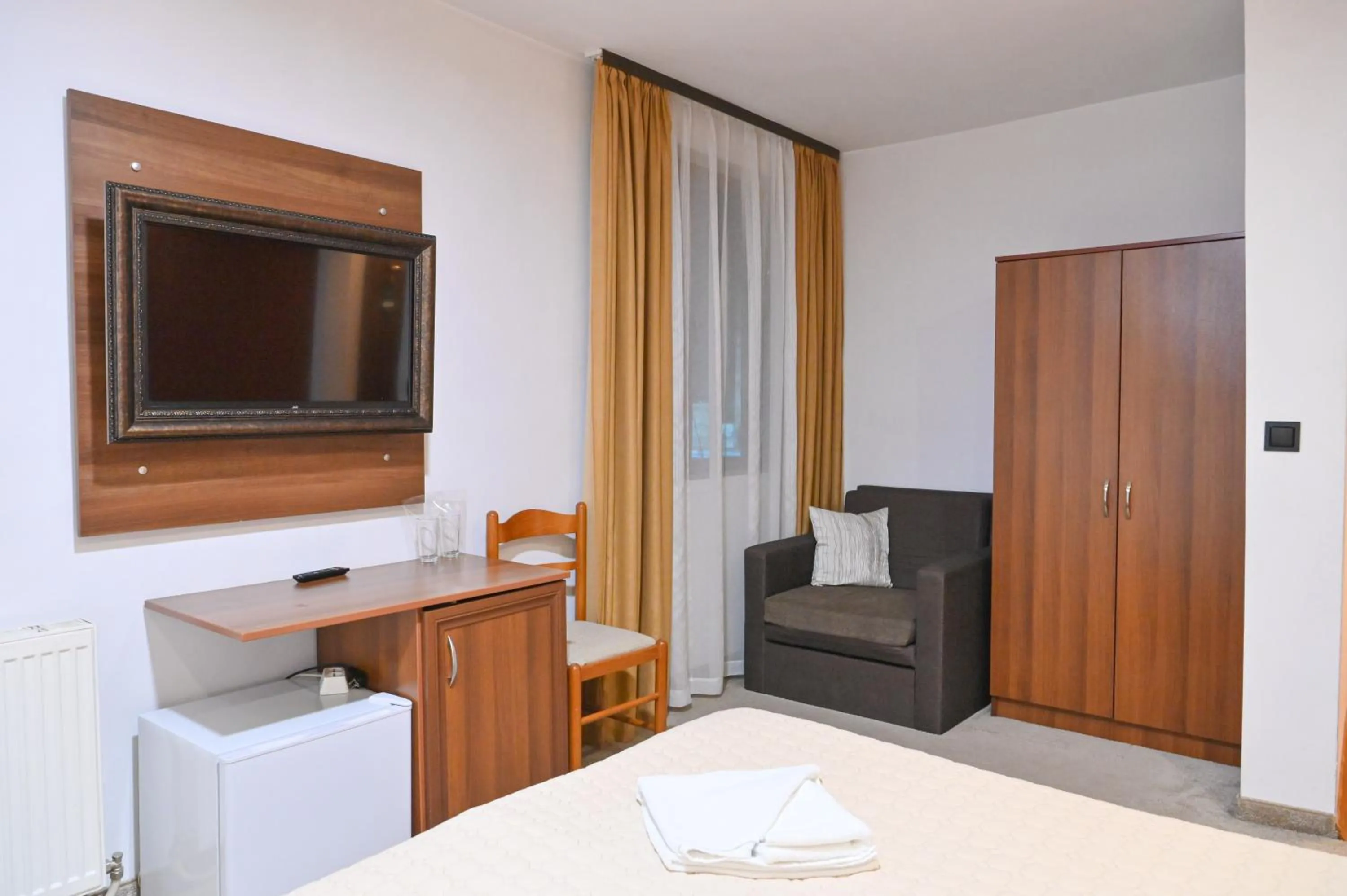 Hotel Rothmans-Breakfast - Free parking - Lobby