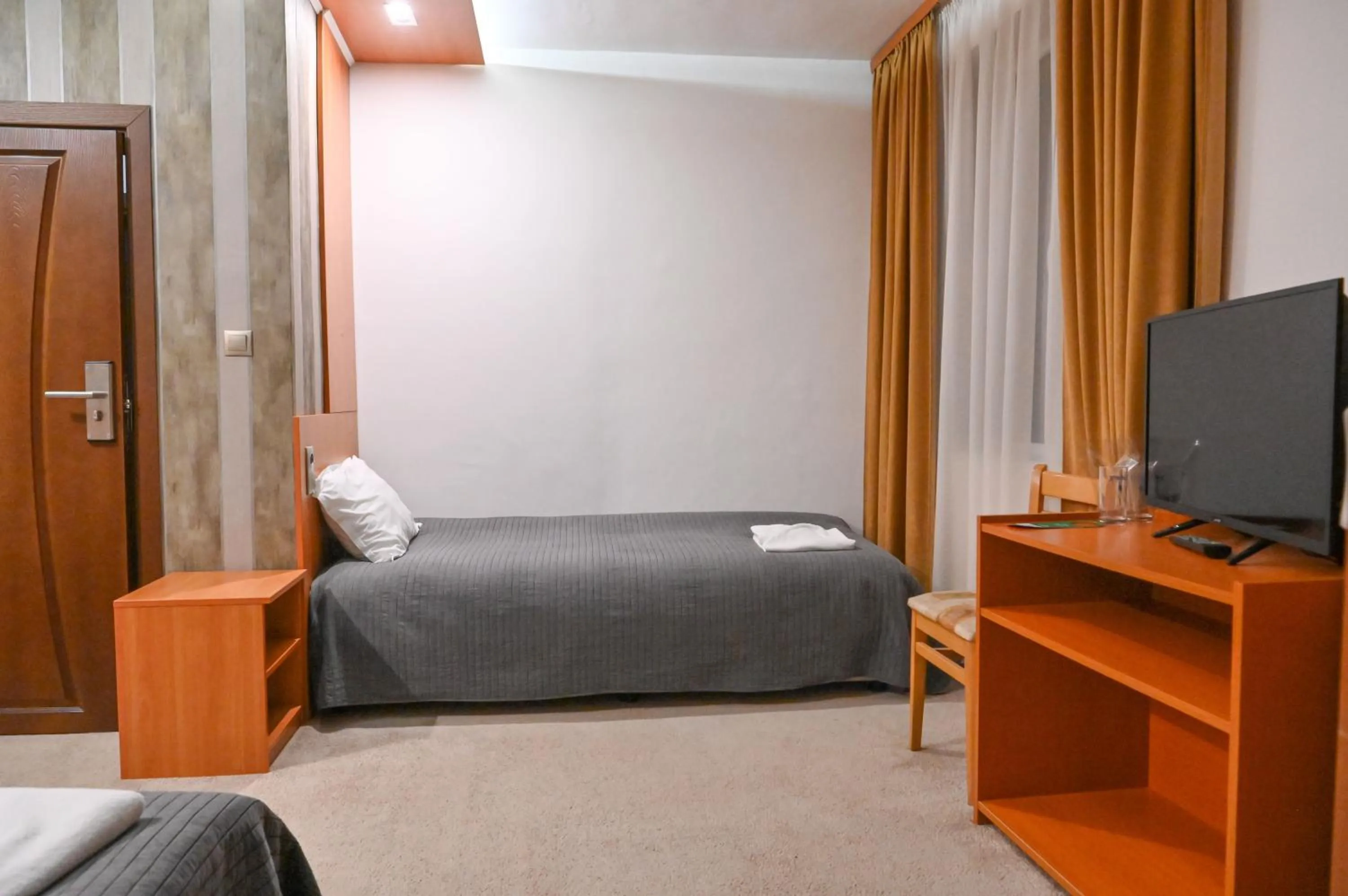 Hotel Rothmans-Breakfast - Free parking - Lobby