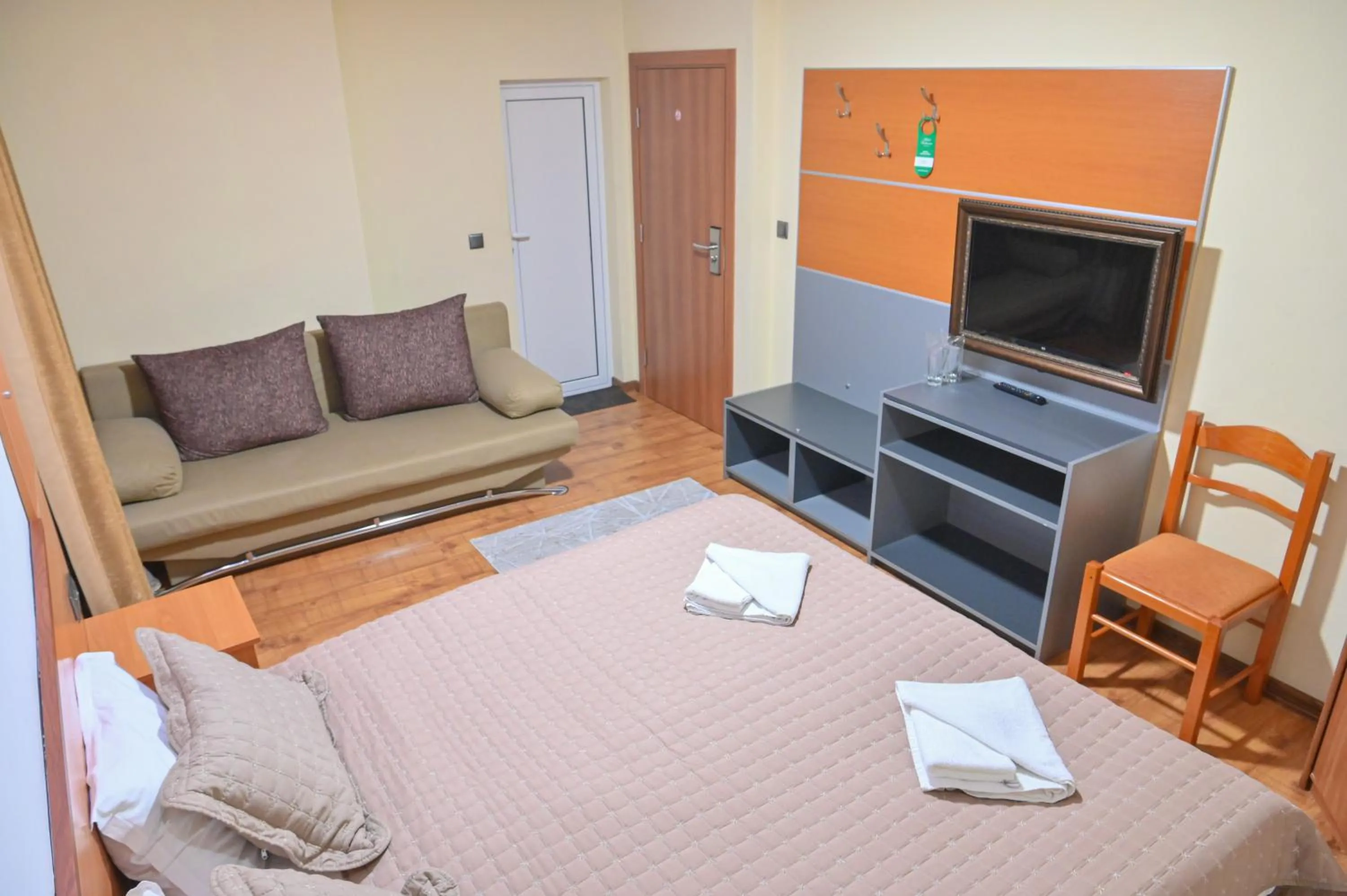 Hotel Rothmans-Breakfast - Free parking - Lobby