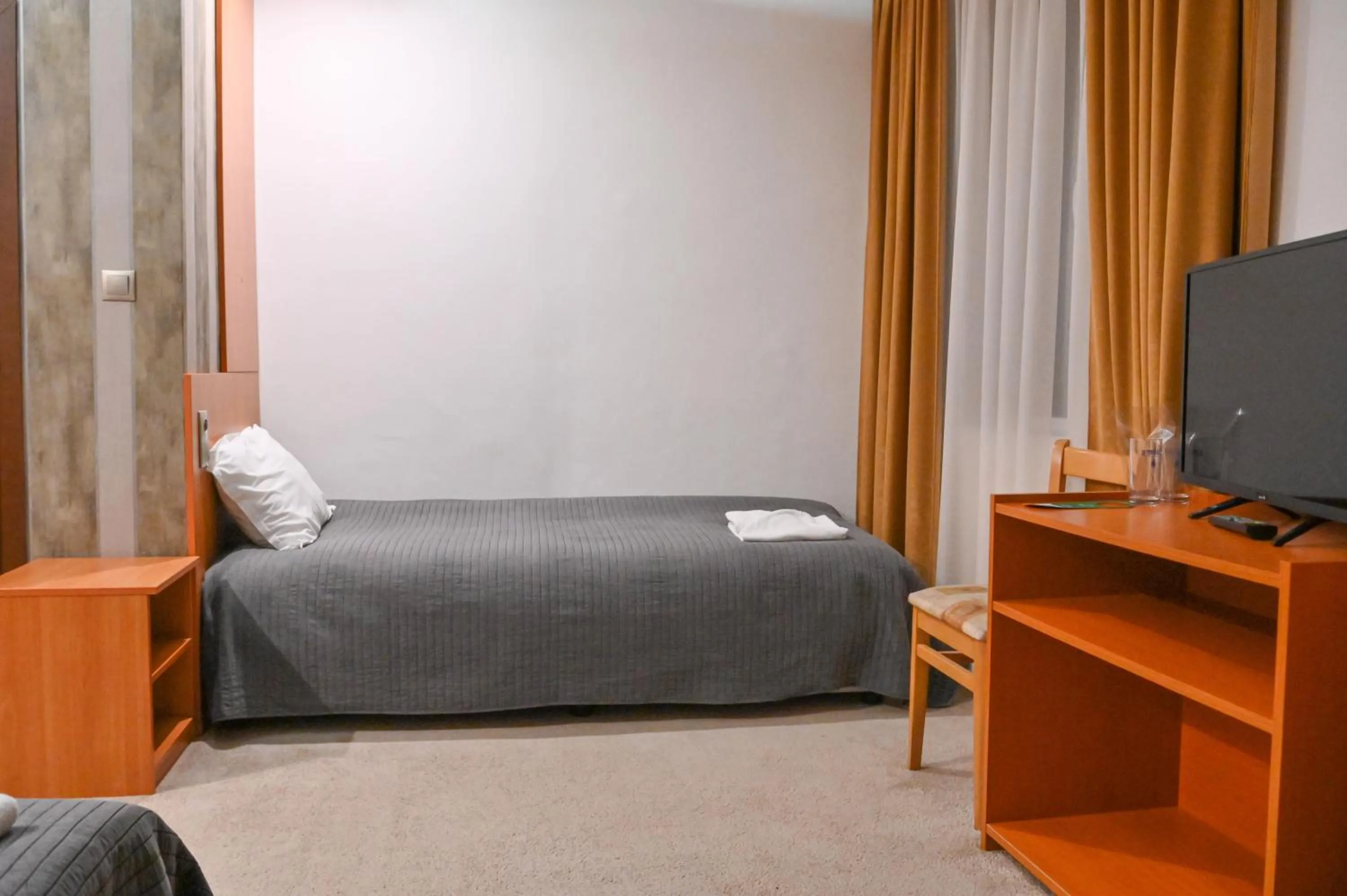 Hotel Rothmans-Breakfast - Free parking - Lobby