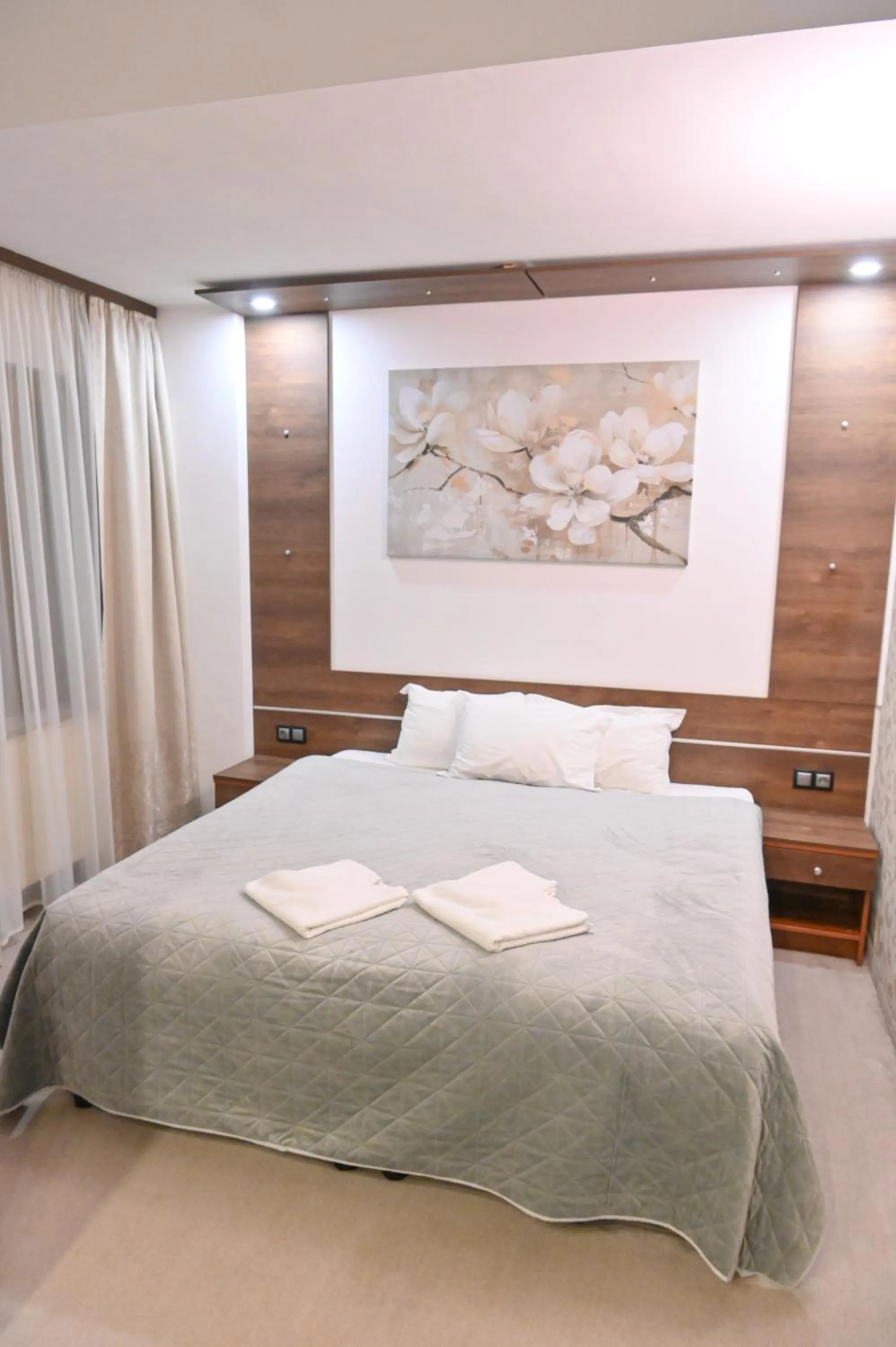 Hotel Rothmans-Breakfast - Free parking - Lobby