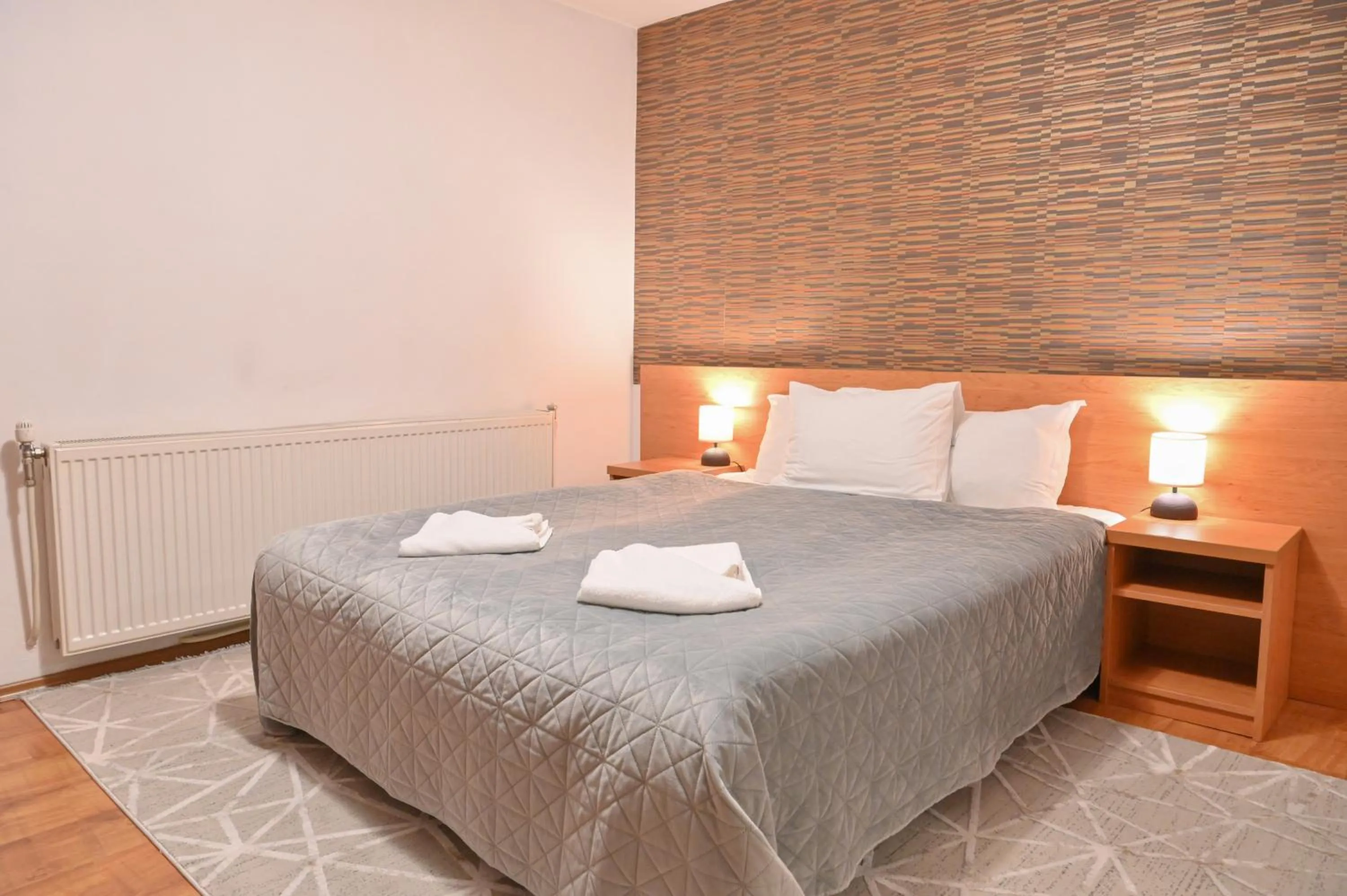 Hotel Rothmans-Breakfast - Free parking - Lobby