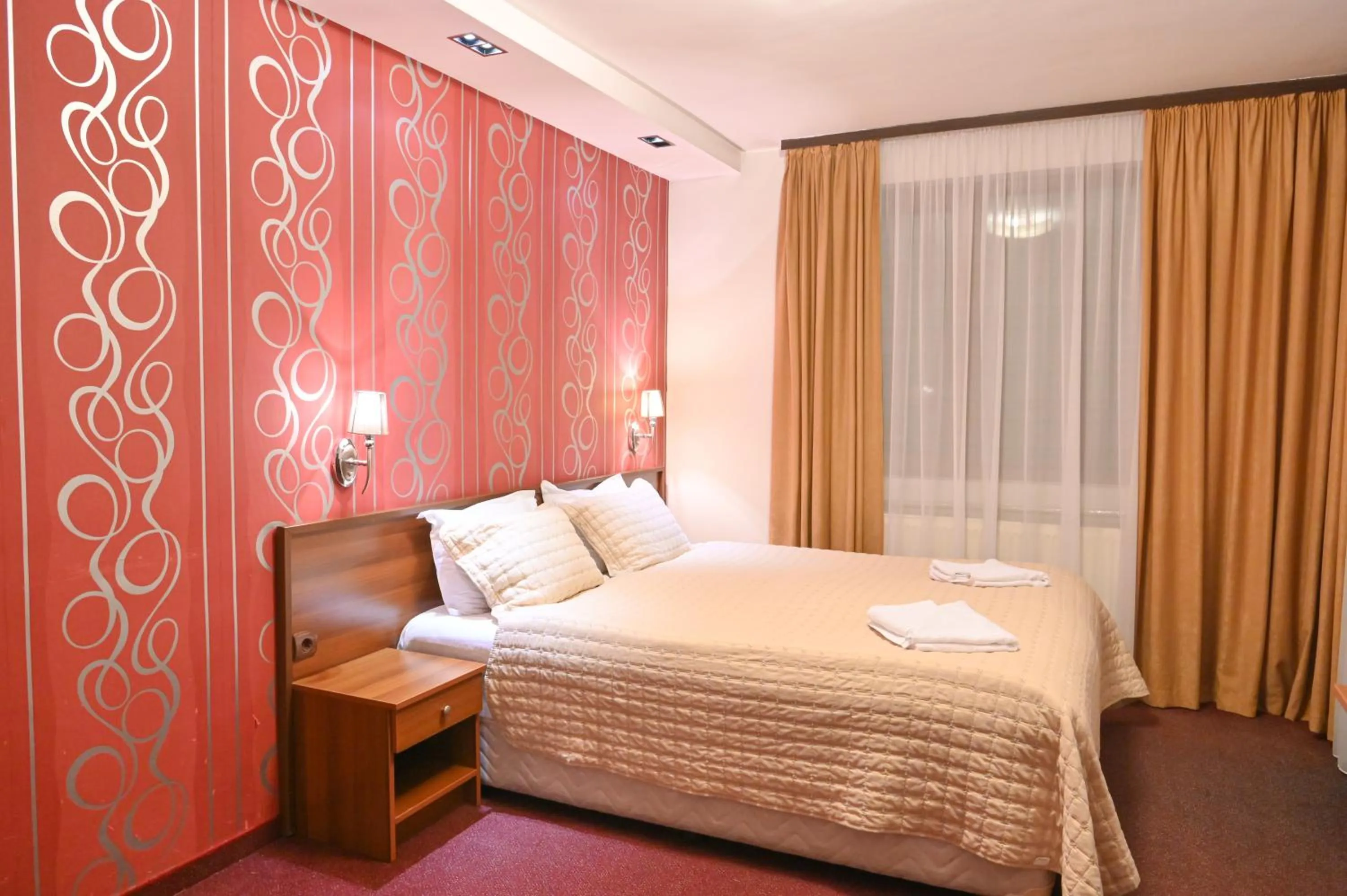 Hotel Rothmans-Breakfast - Free parking - Lobby