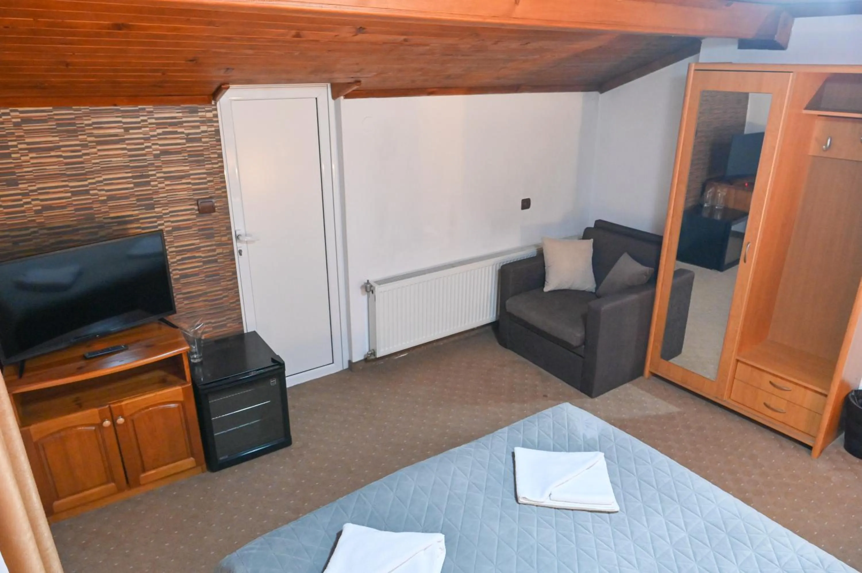 Hotel Rothmans-Breakfast - Free parking - Lobby