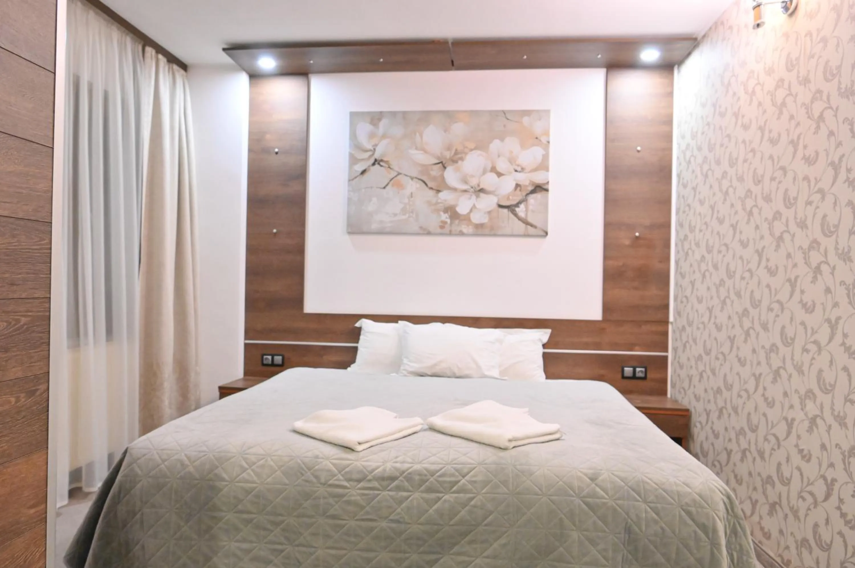 Hotel Rothmans-Breakfast - Free parking - Lobby