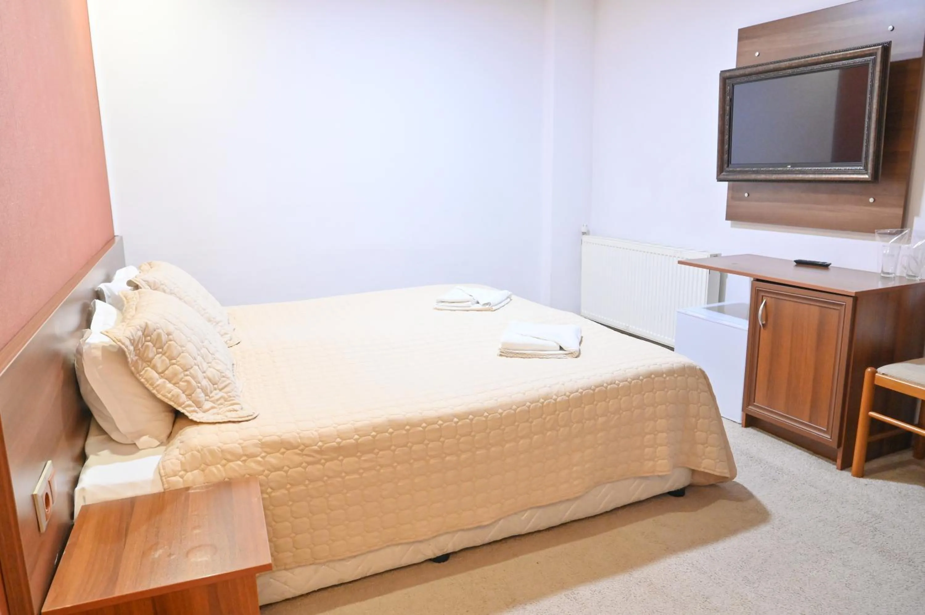 Hotel Rothmans-Breakfast - Free parking - Lobby