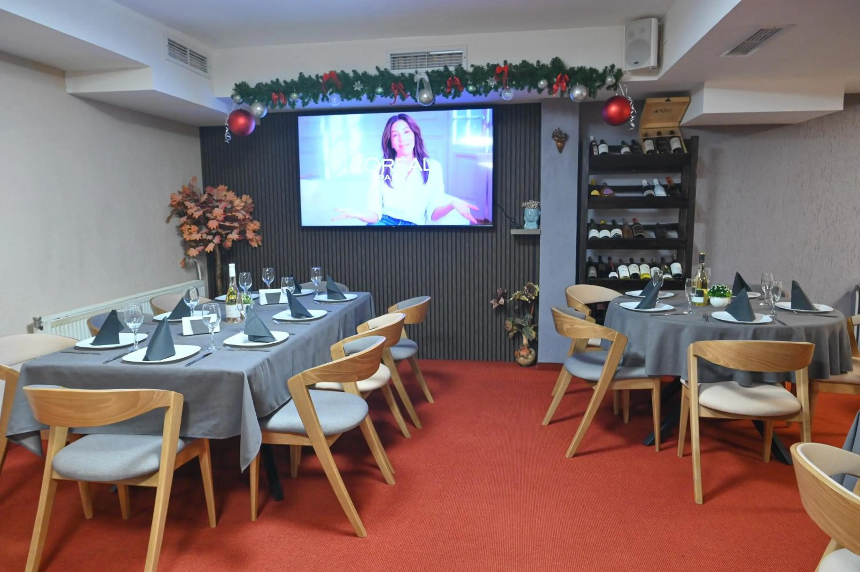 Hotel Rothmans-Breakfast - Free parking - Lobby