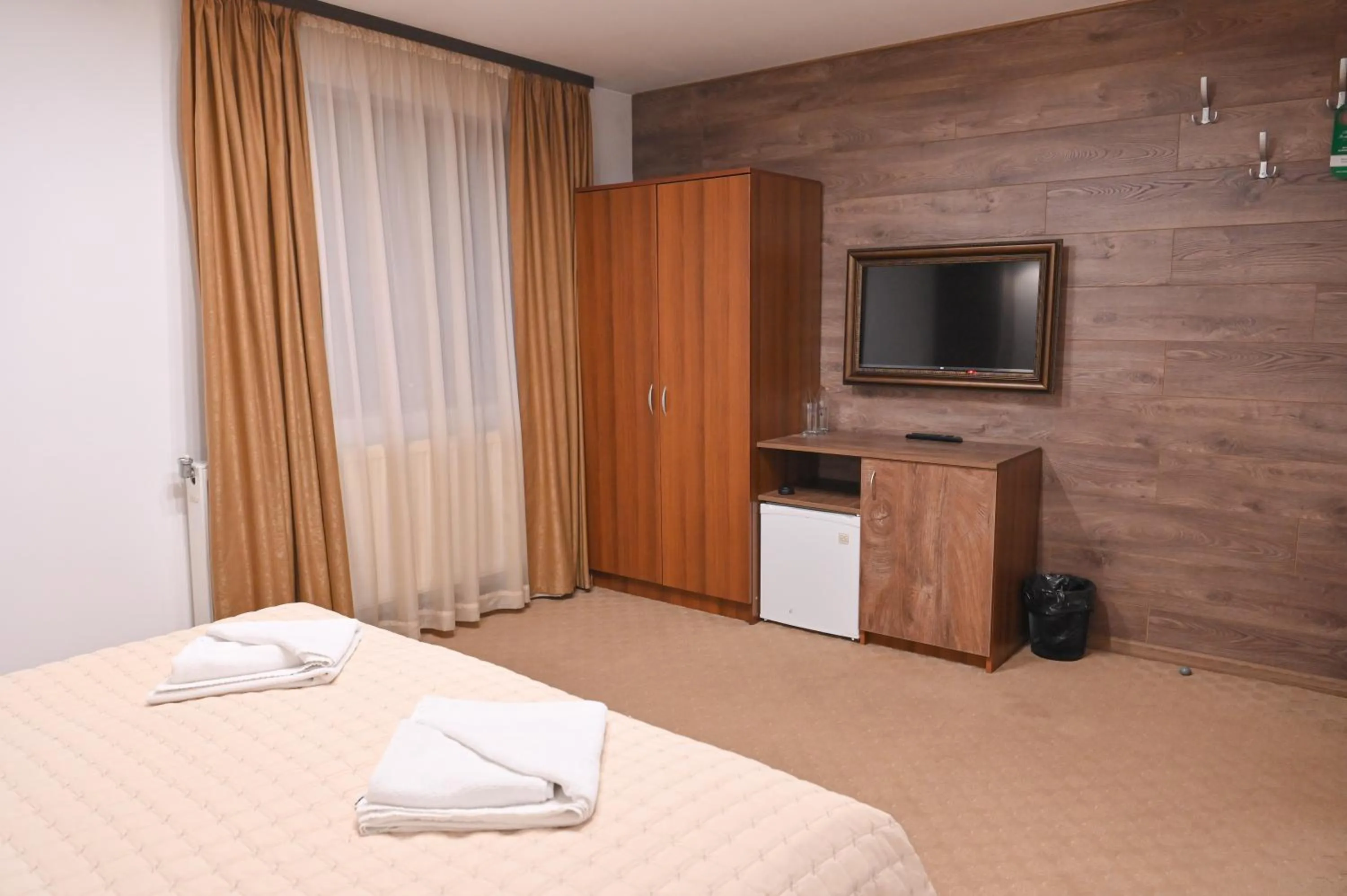 Hotel Rothmans-Breakfast - Free parking - Lobby