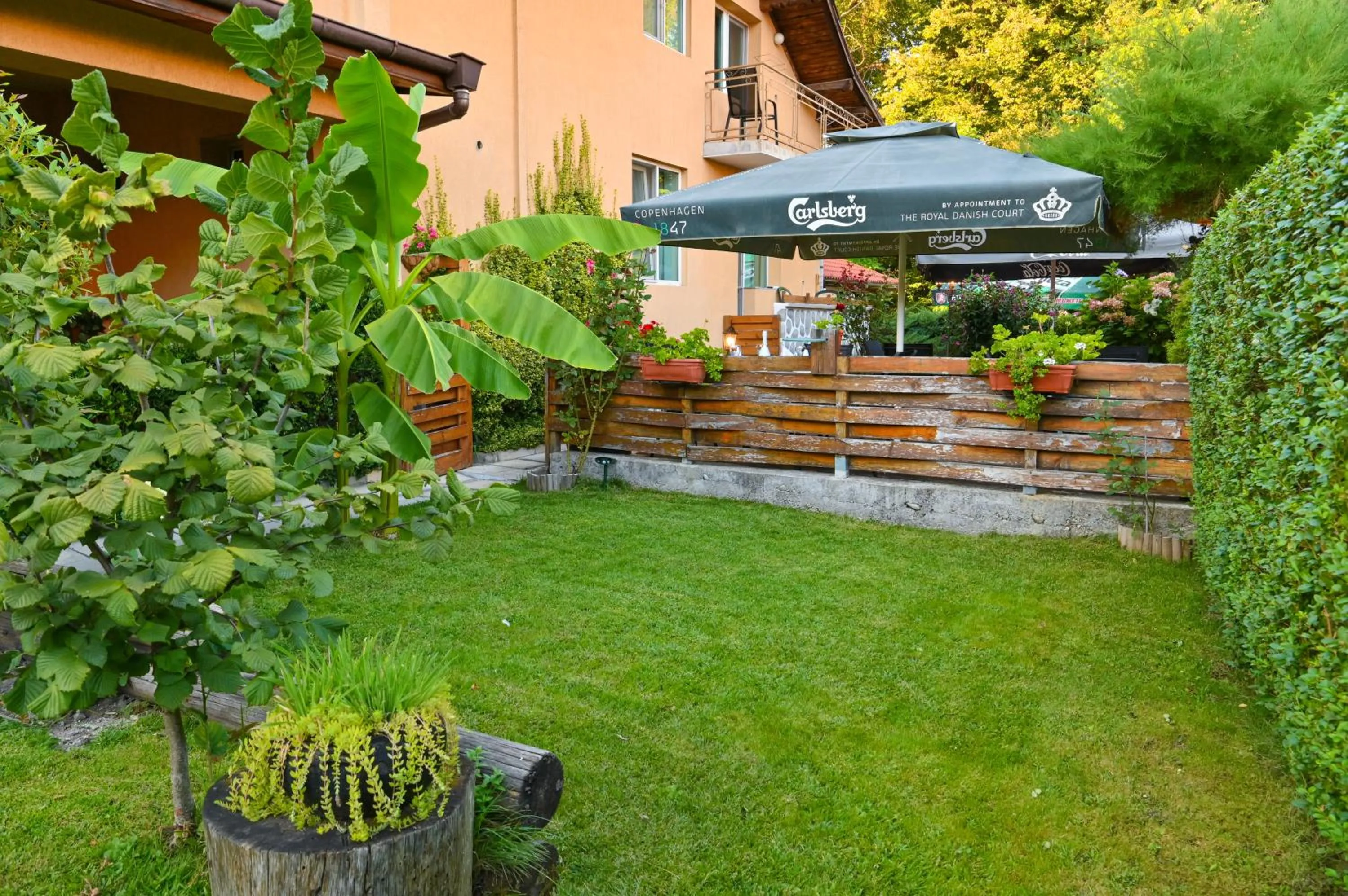 Hotel Rothmans-Breakfast - Free parking - Lobby