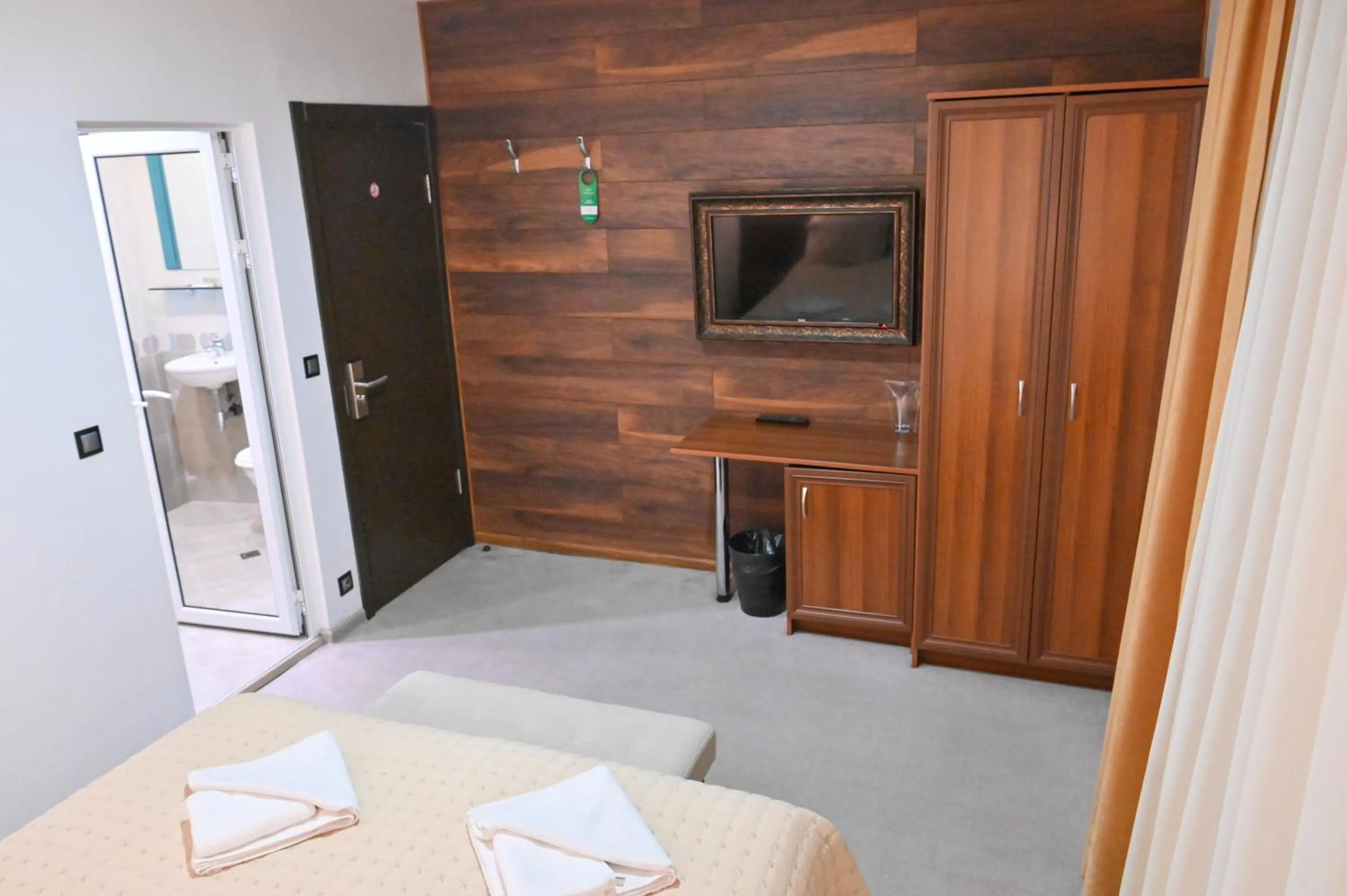 Hotel Rothmans-Breakfast - Free parking - Lobby