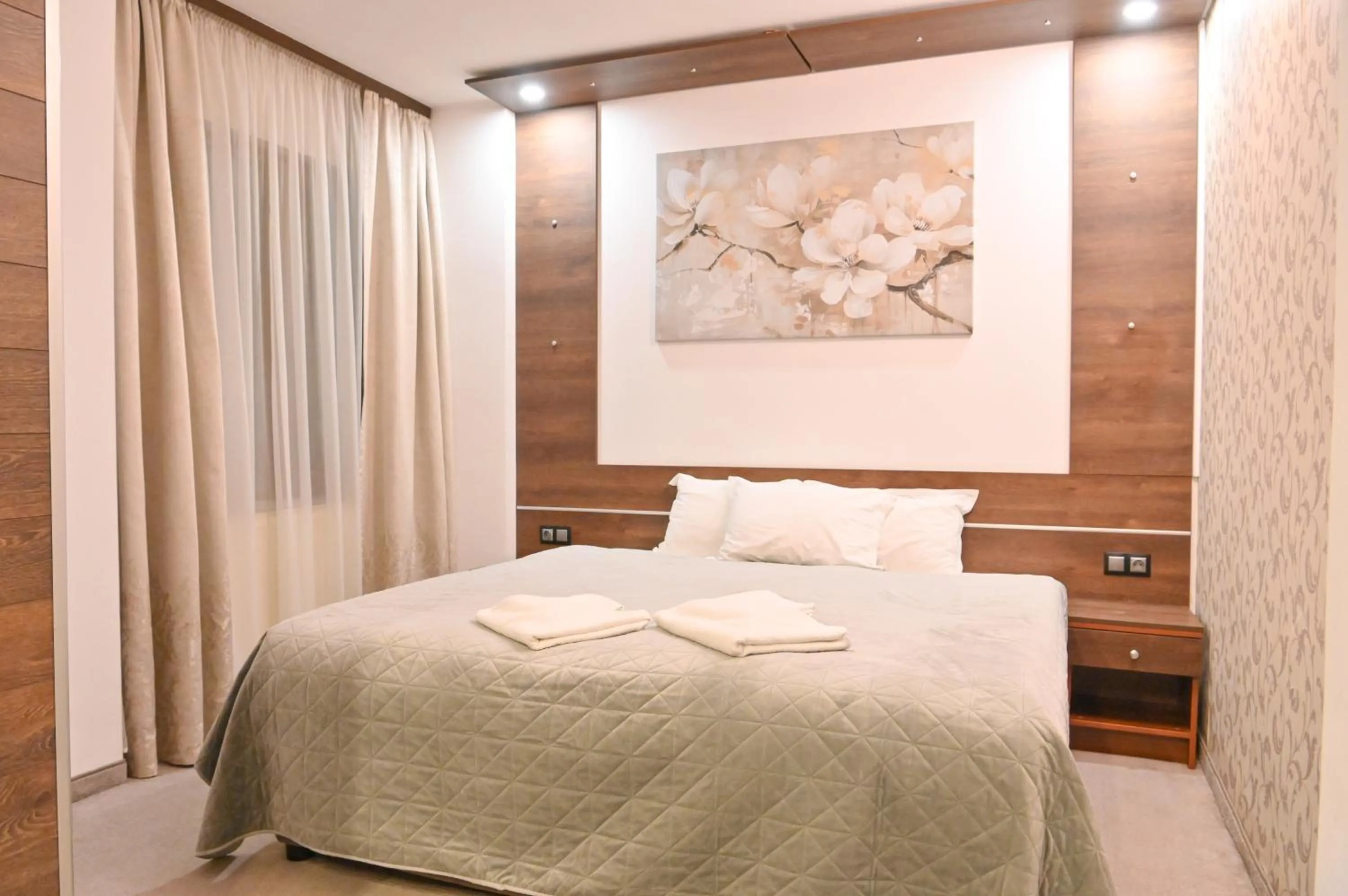 Hotel Rothmans-Breakfast - Free parking - Lobby