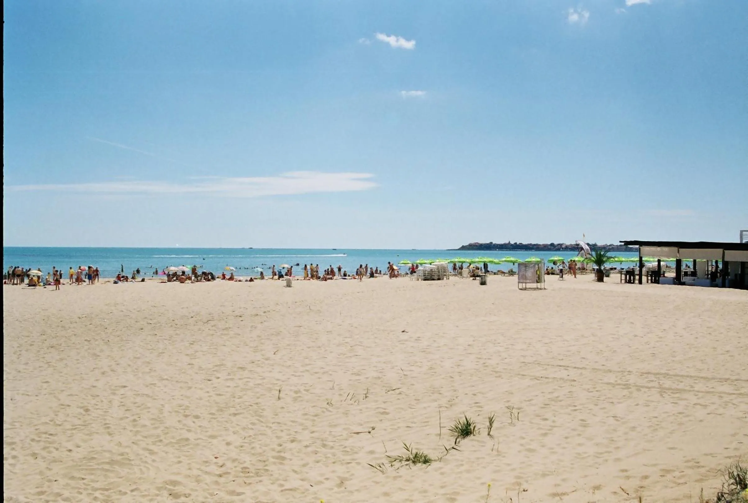 Beach in Boutique Suites Rainbow 4