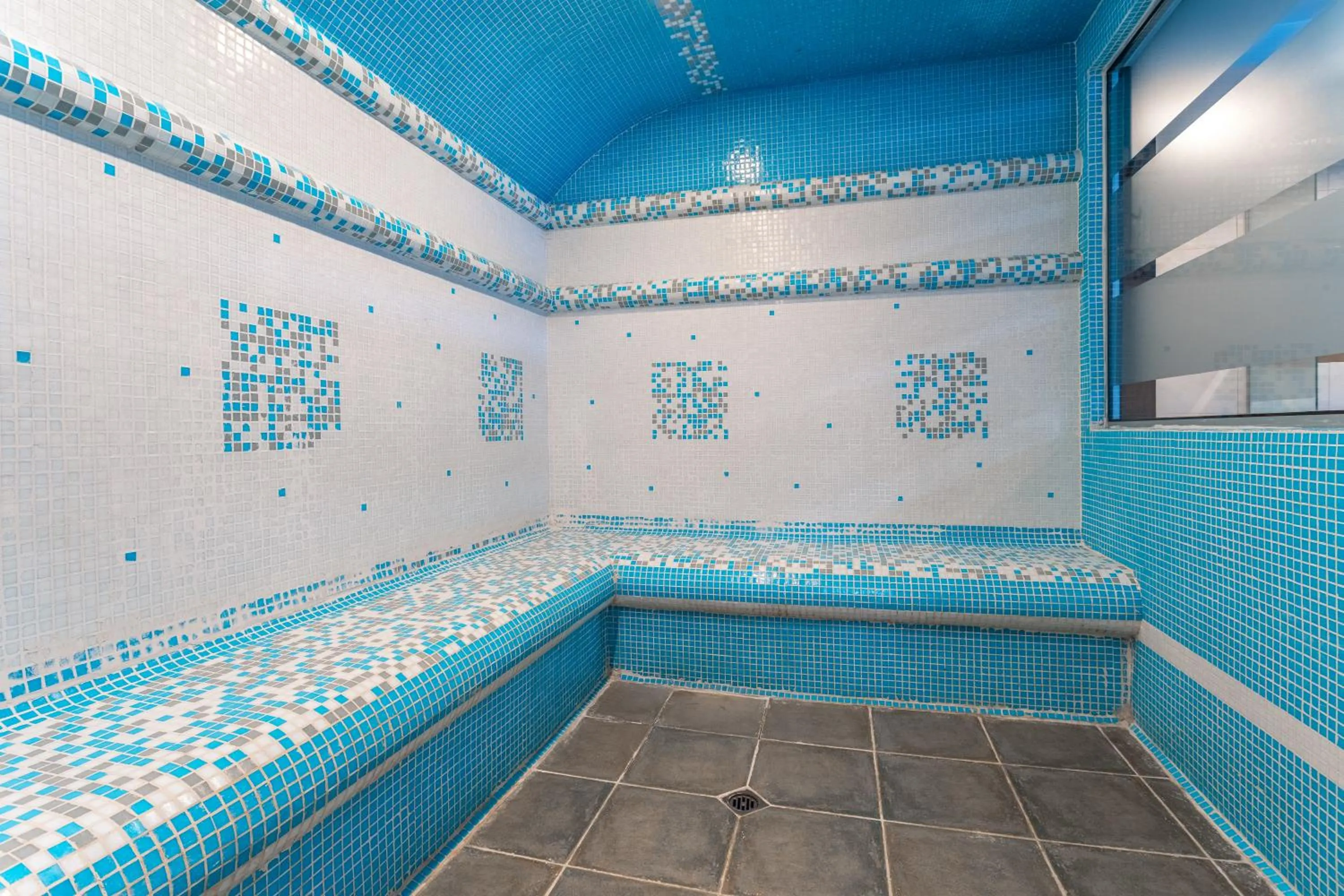 Steam room in MPM Hotel Sport Ski-in, Ski-out