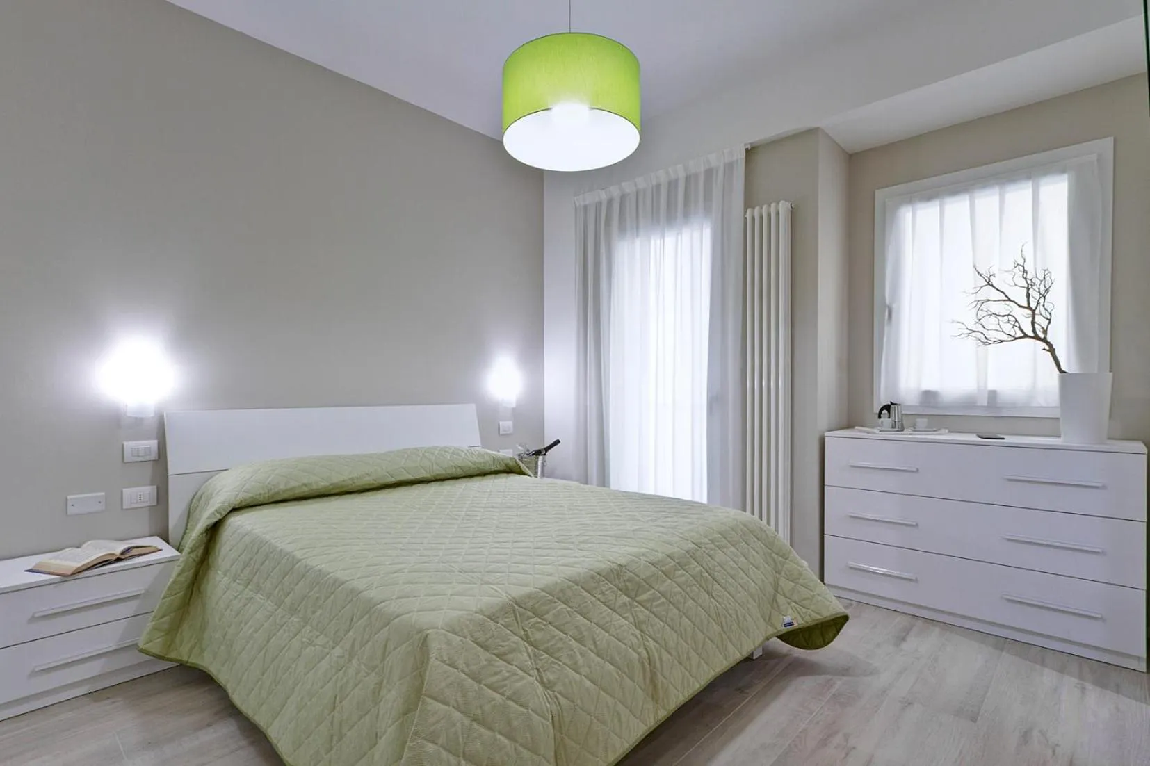 Bed in Residence Armony