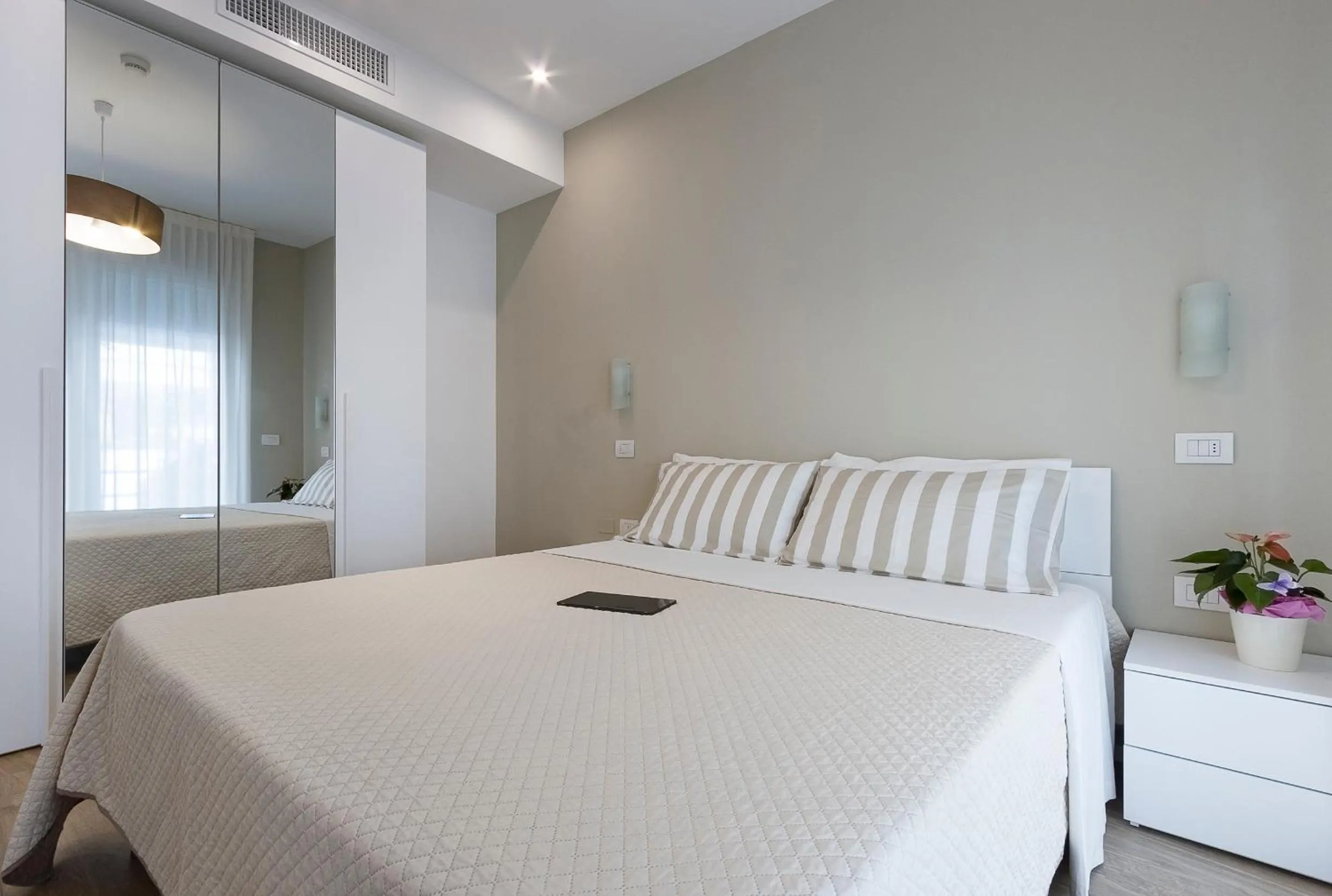 Bed in Residence Armony