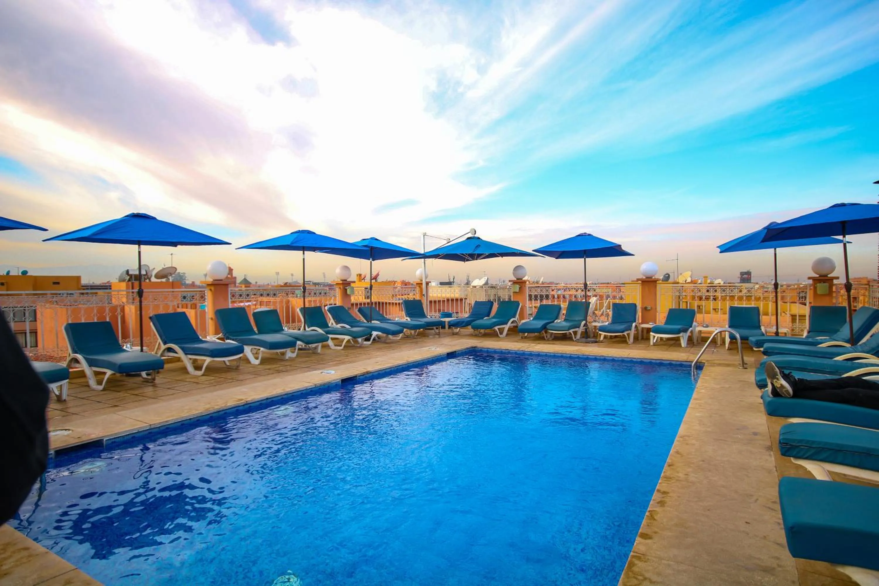 Day in Hôtel Racine