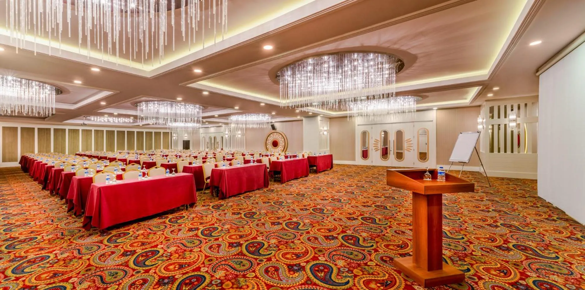 Restaurant/places to eat in Sensitive Premium Resort & Spa