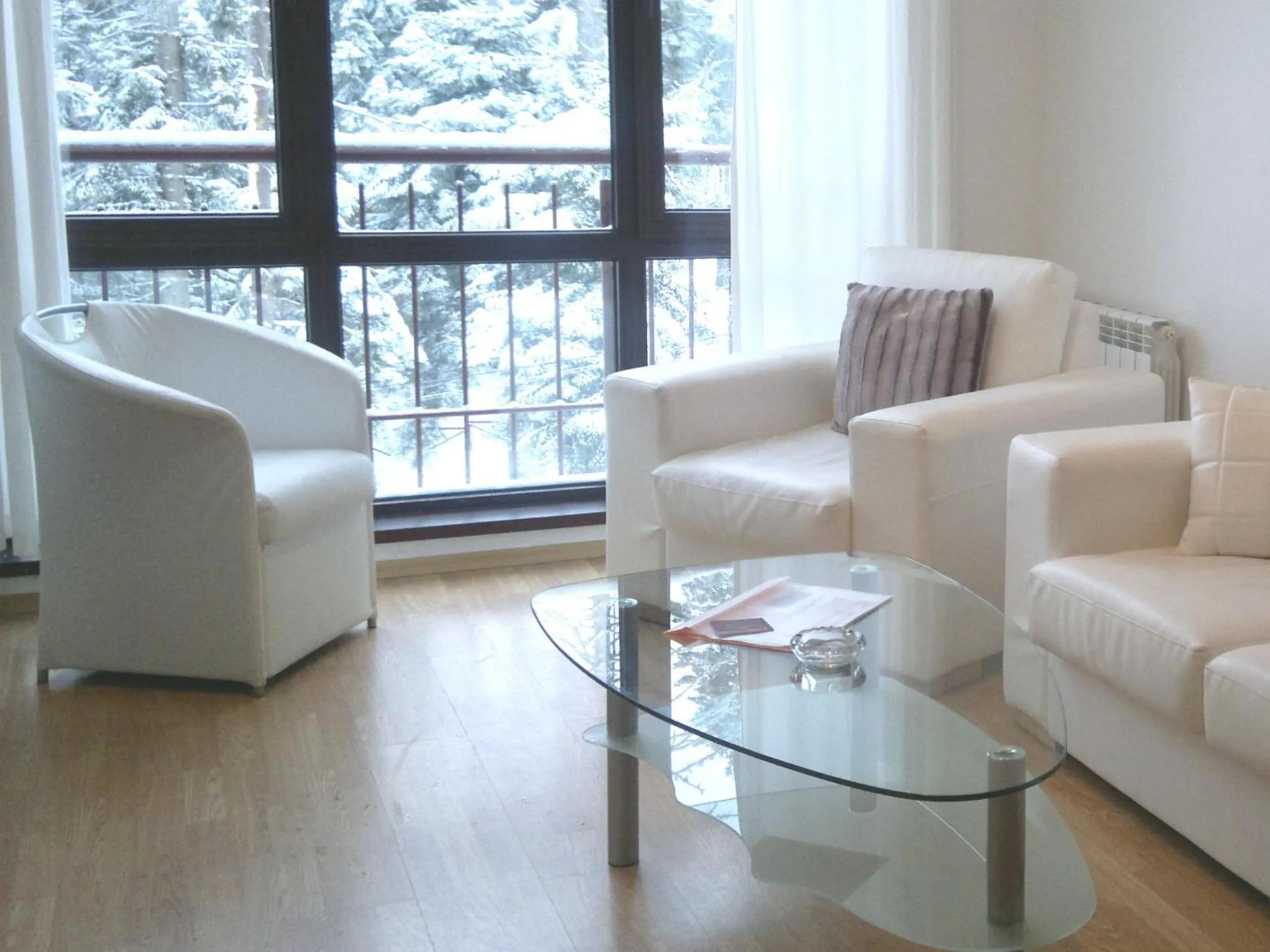 Living room in Persey Flora Apartments