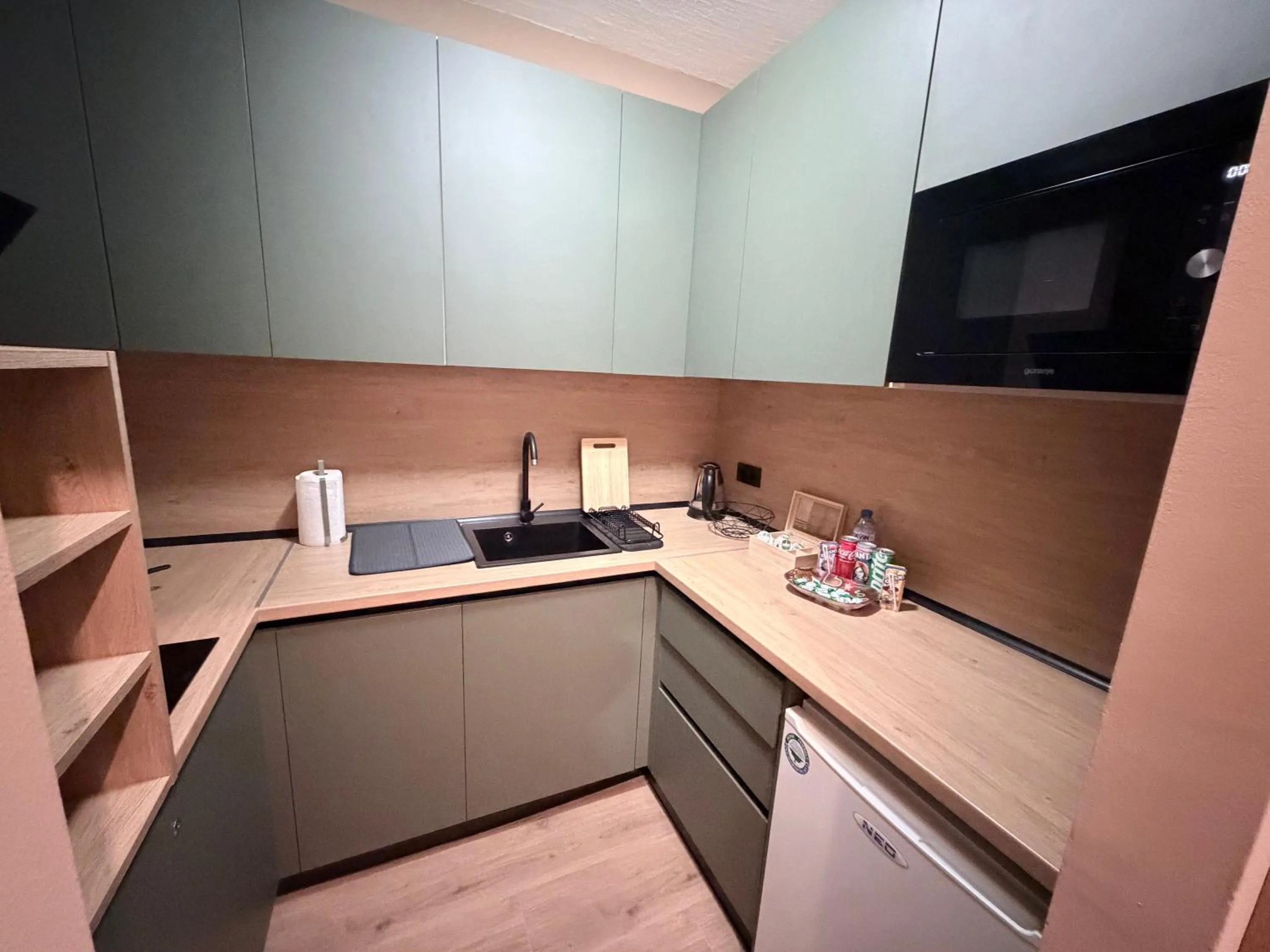 kitchen in Persey Flora Apartments