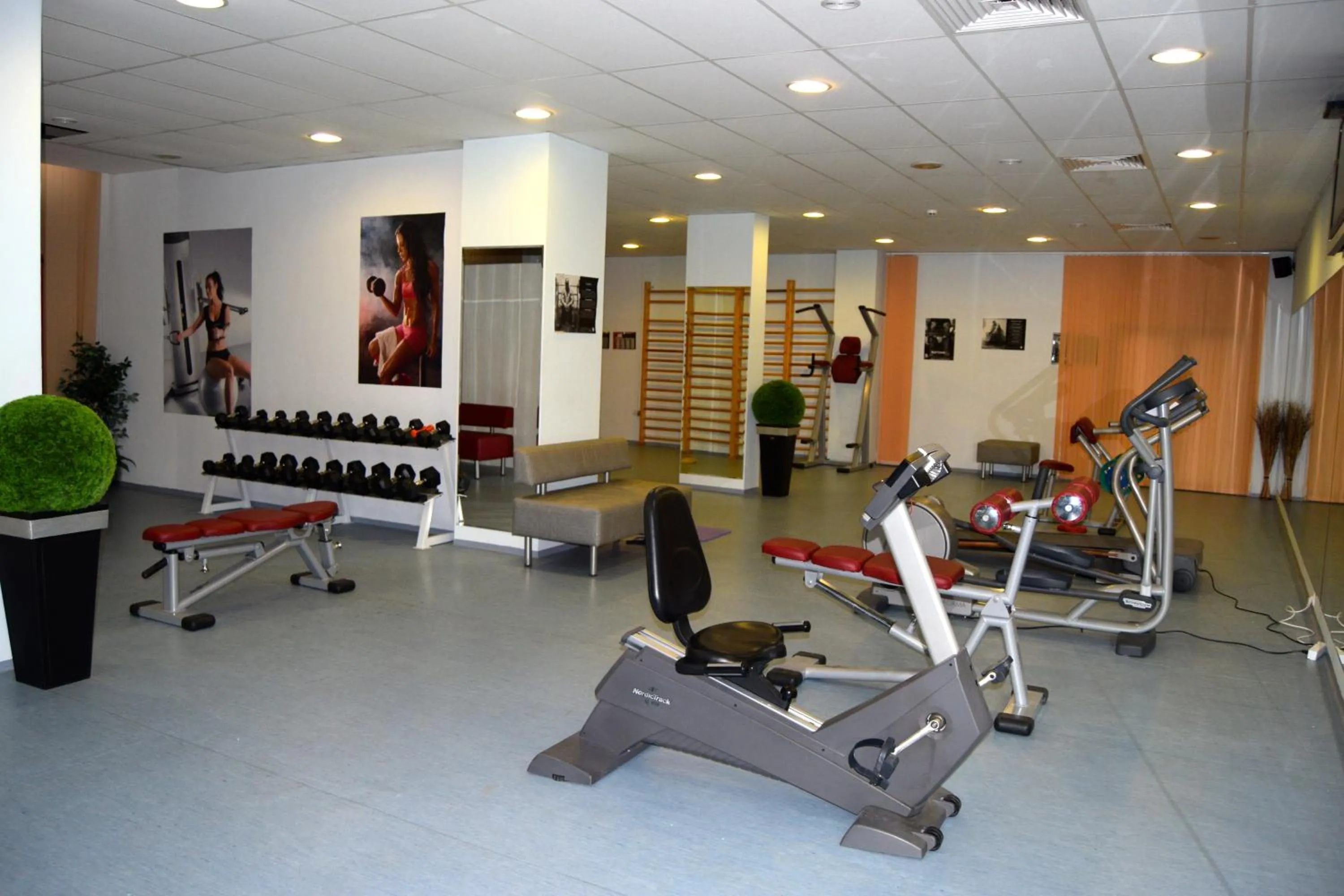 Fitness centre/facilities in Persey Flora Apartments